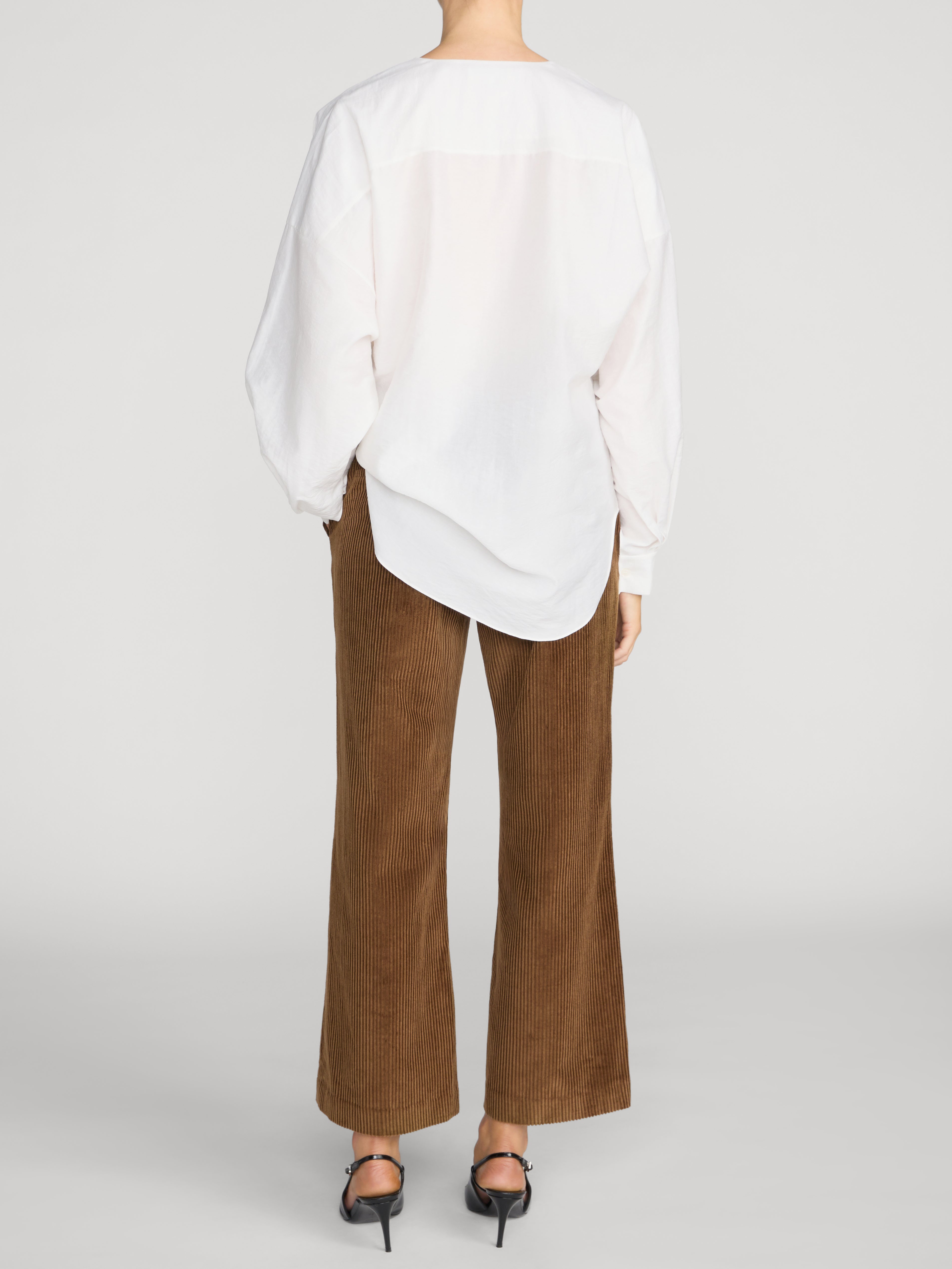 pant-back-image