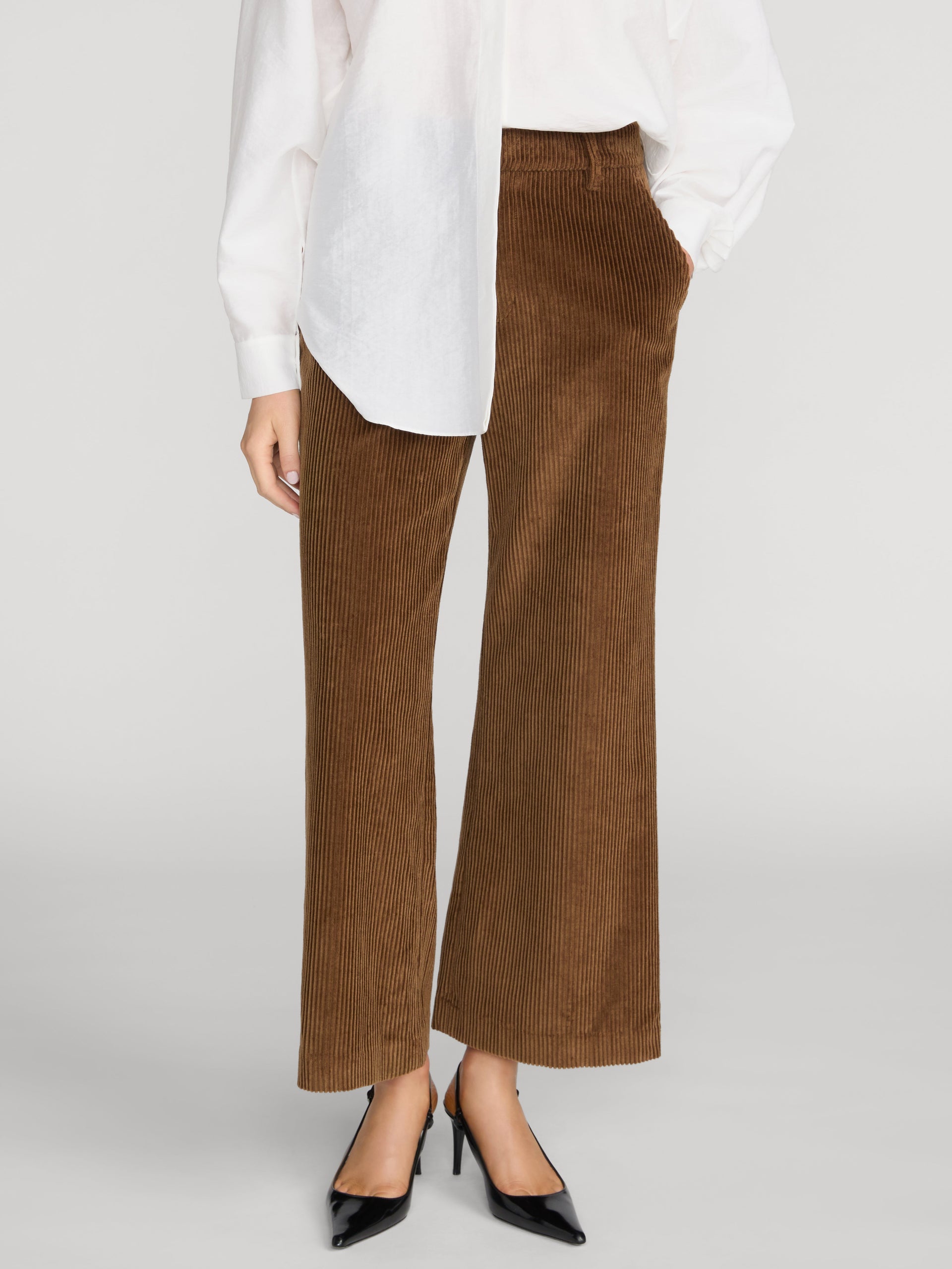pant-front-crop-image