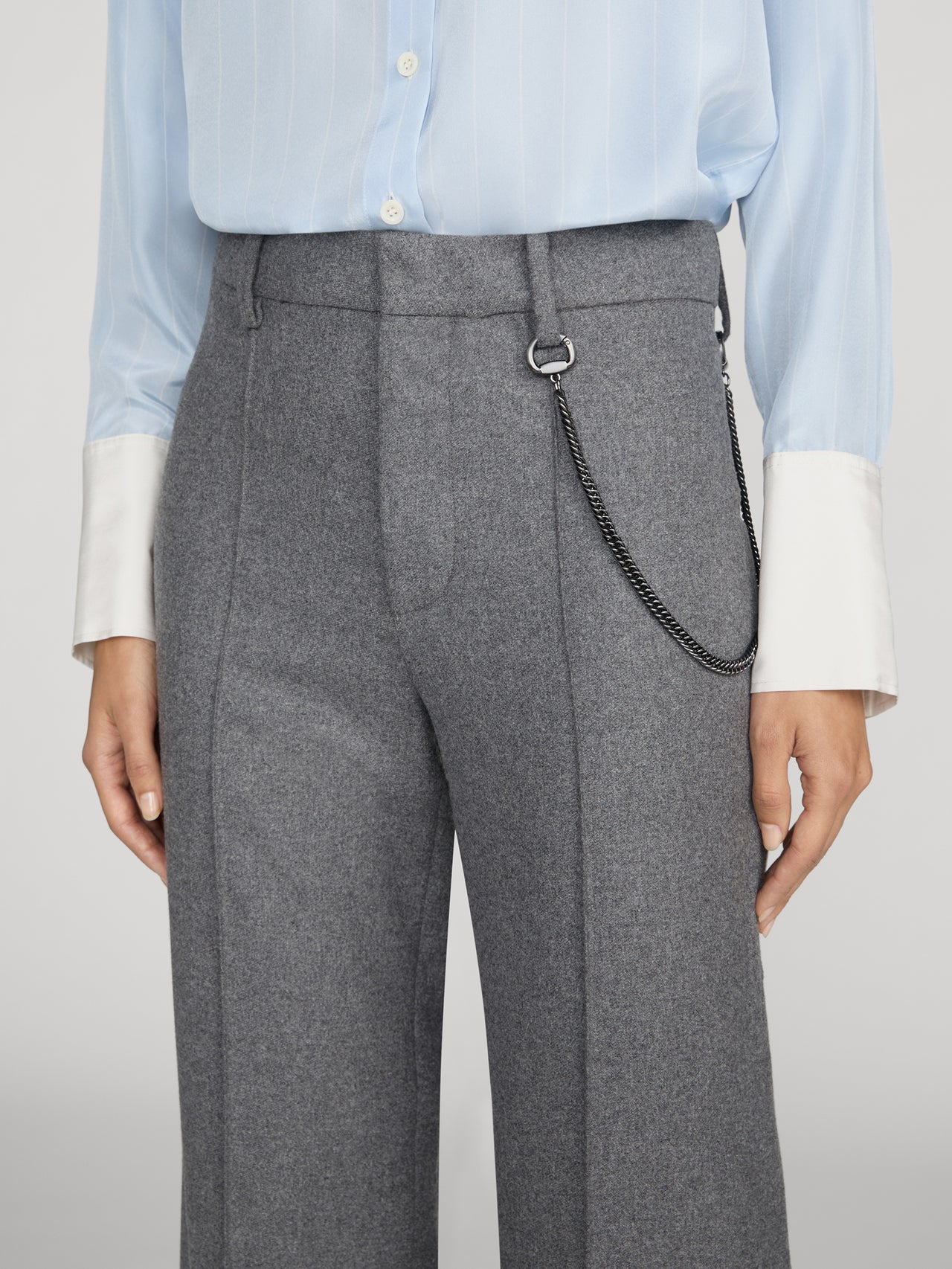 pant-detail-image