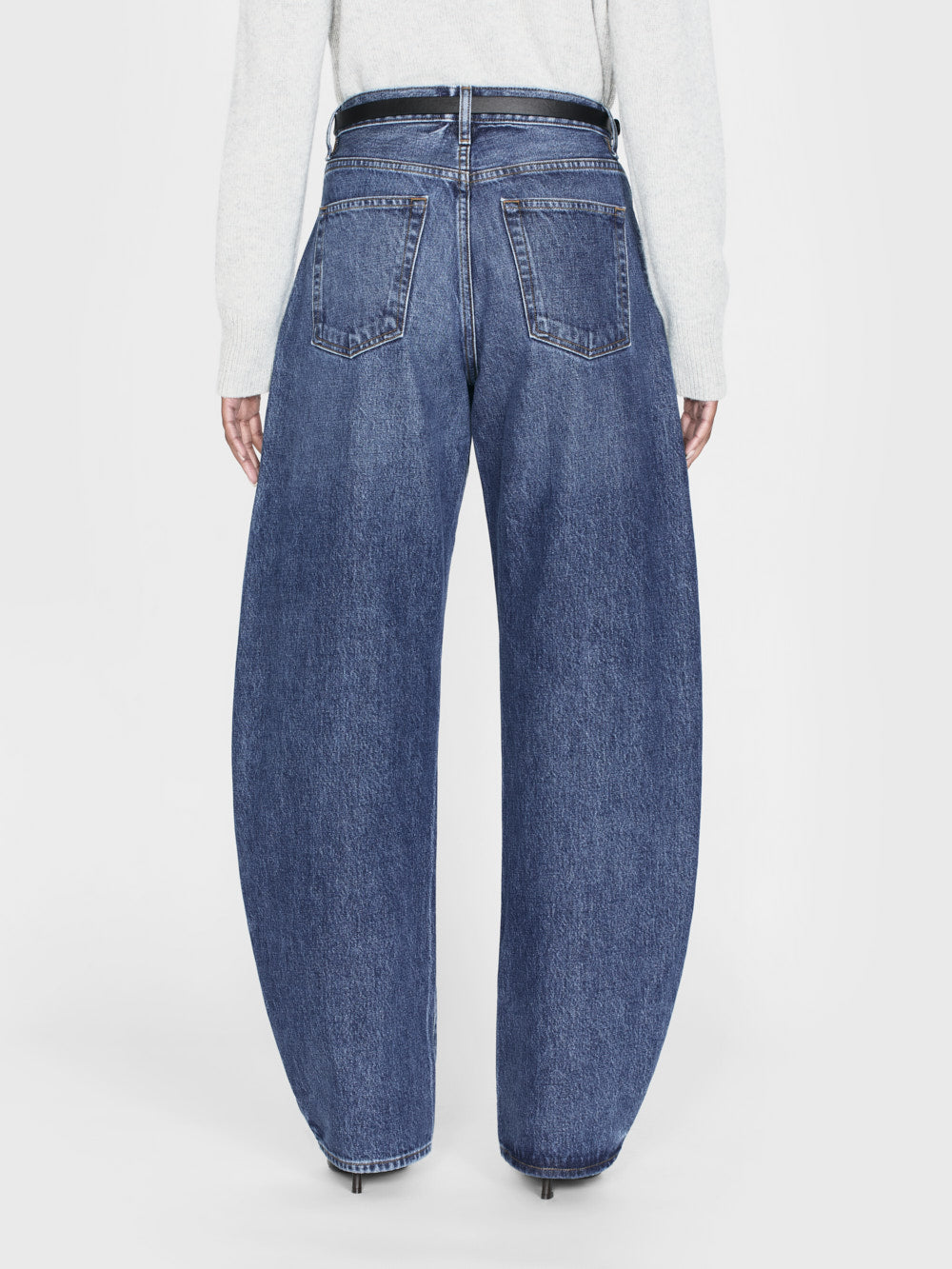 jeans back image alt:fit2