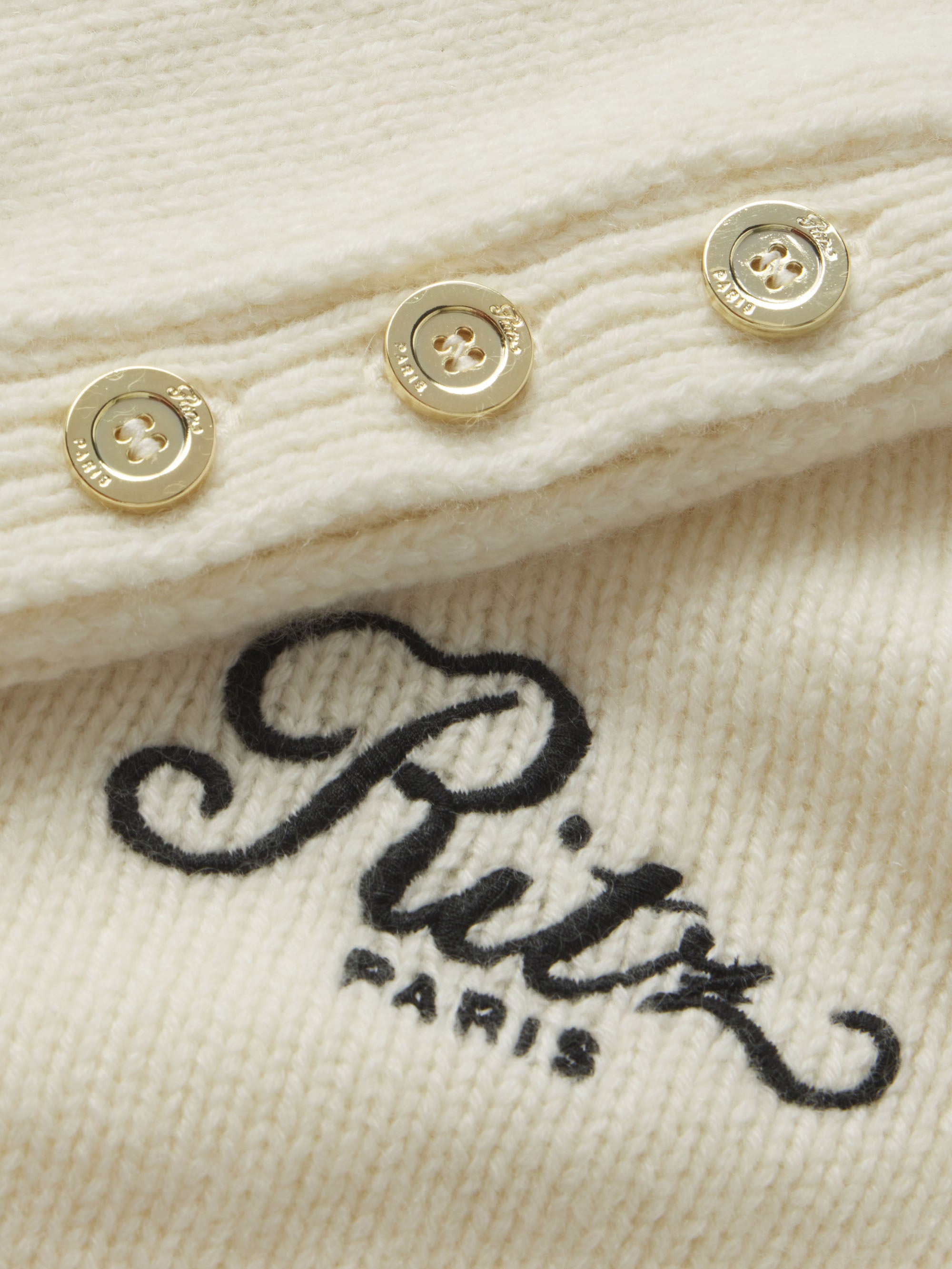 sweater texture detail image alt:size alt:hover