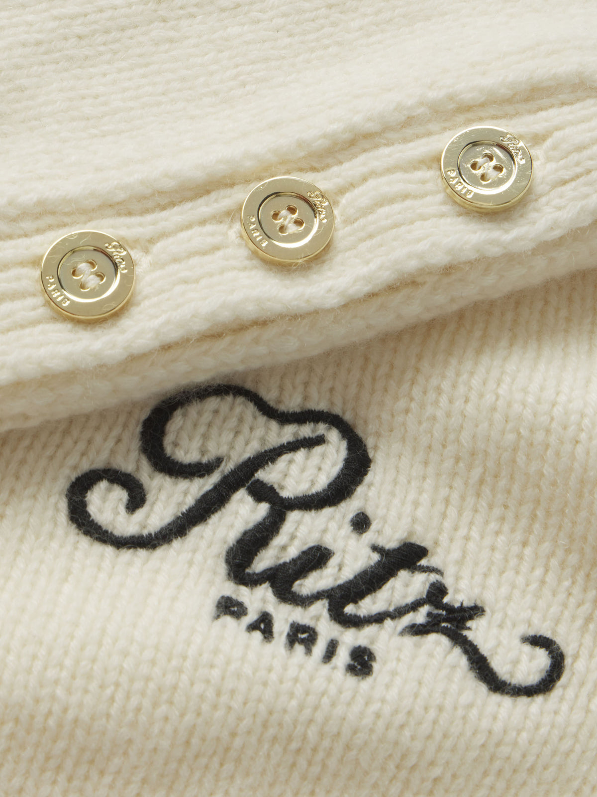 sweater texture detail image alt:size alt:hover