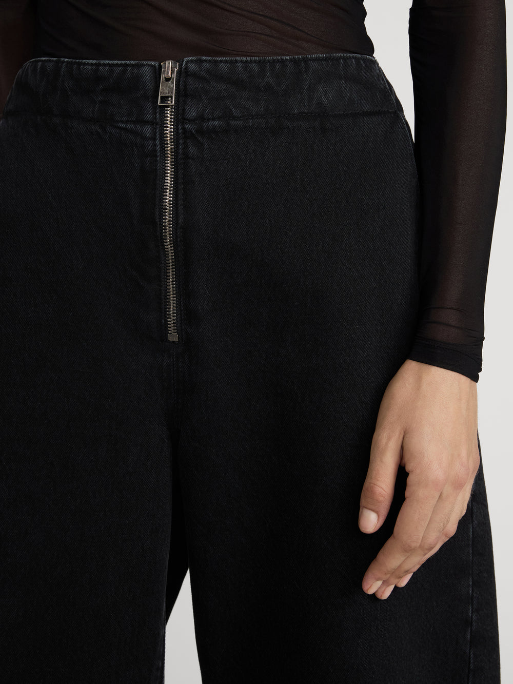 jeans front detail image