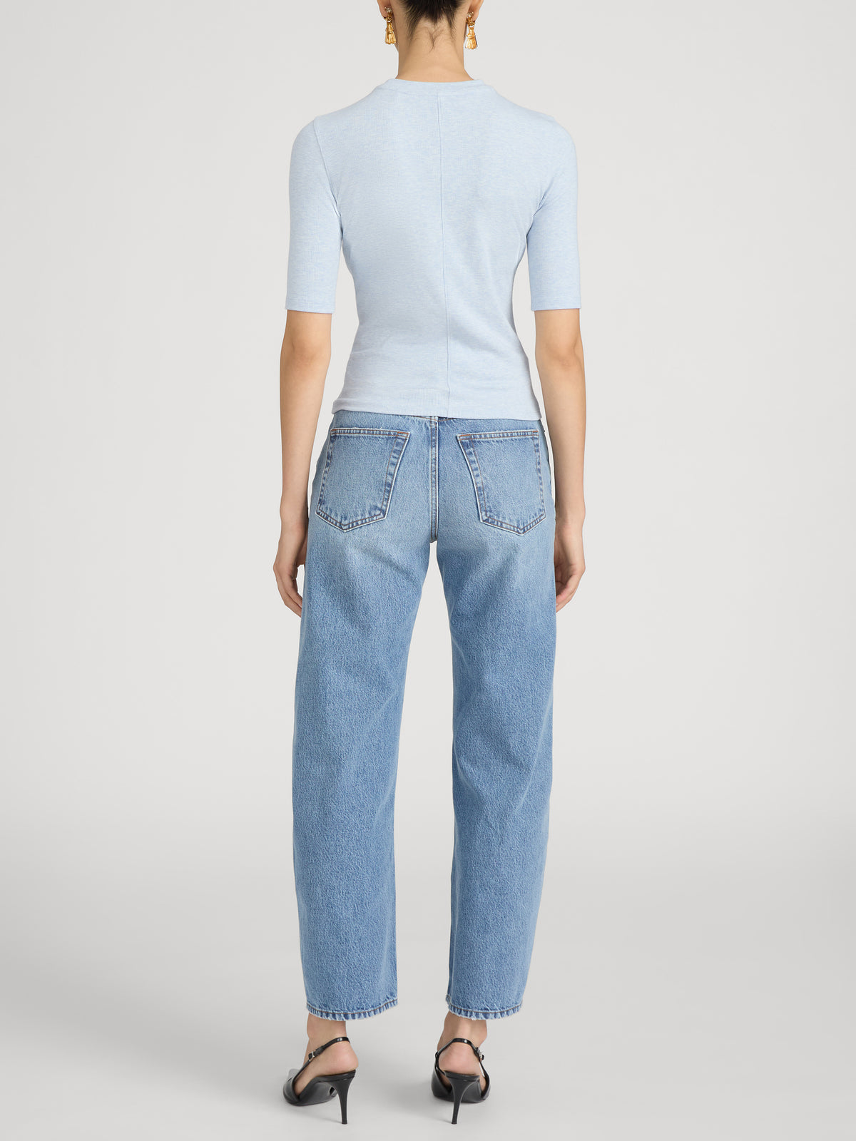 Tee on model back 