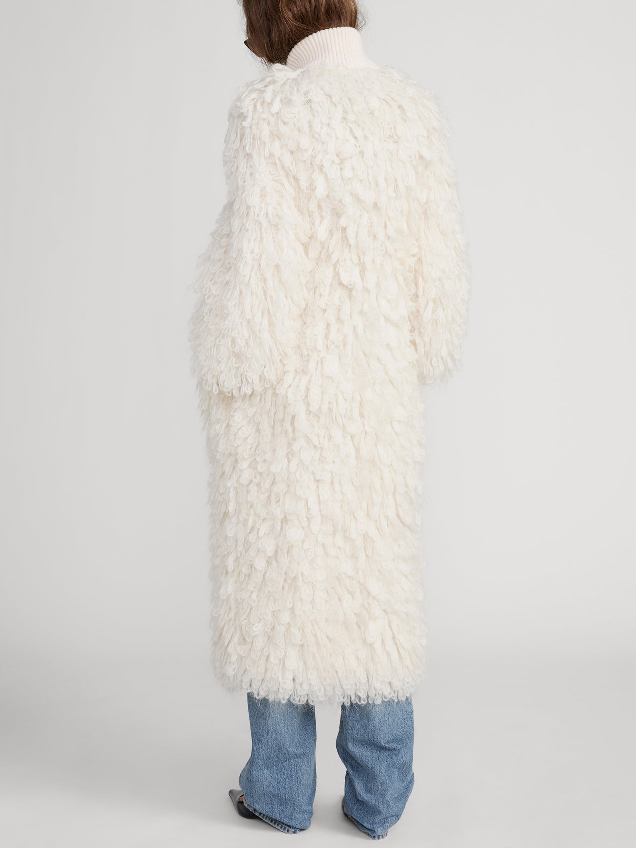 jacket back image alt:fit2