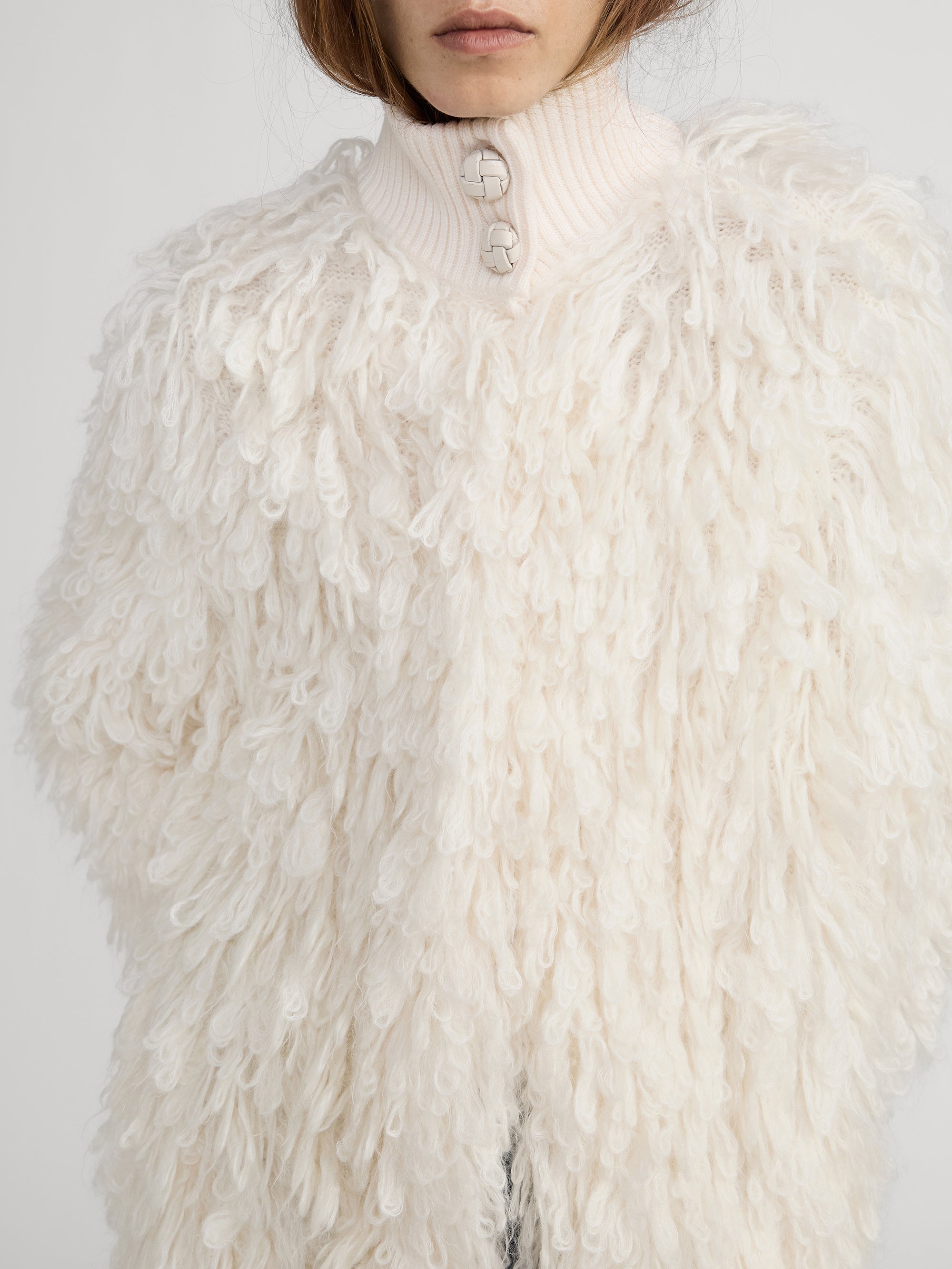 THE SHAGGY COAT CREAM