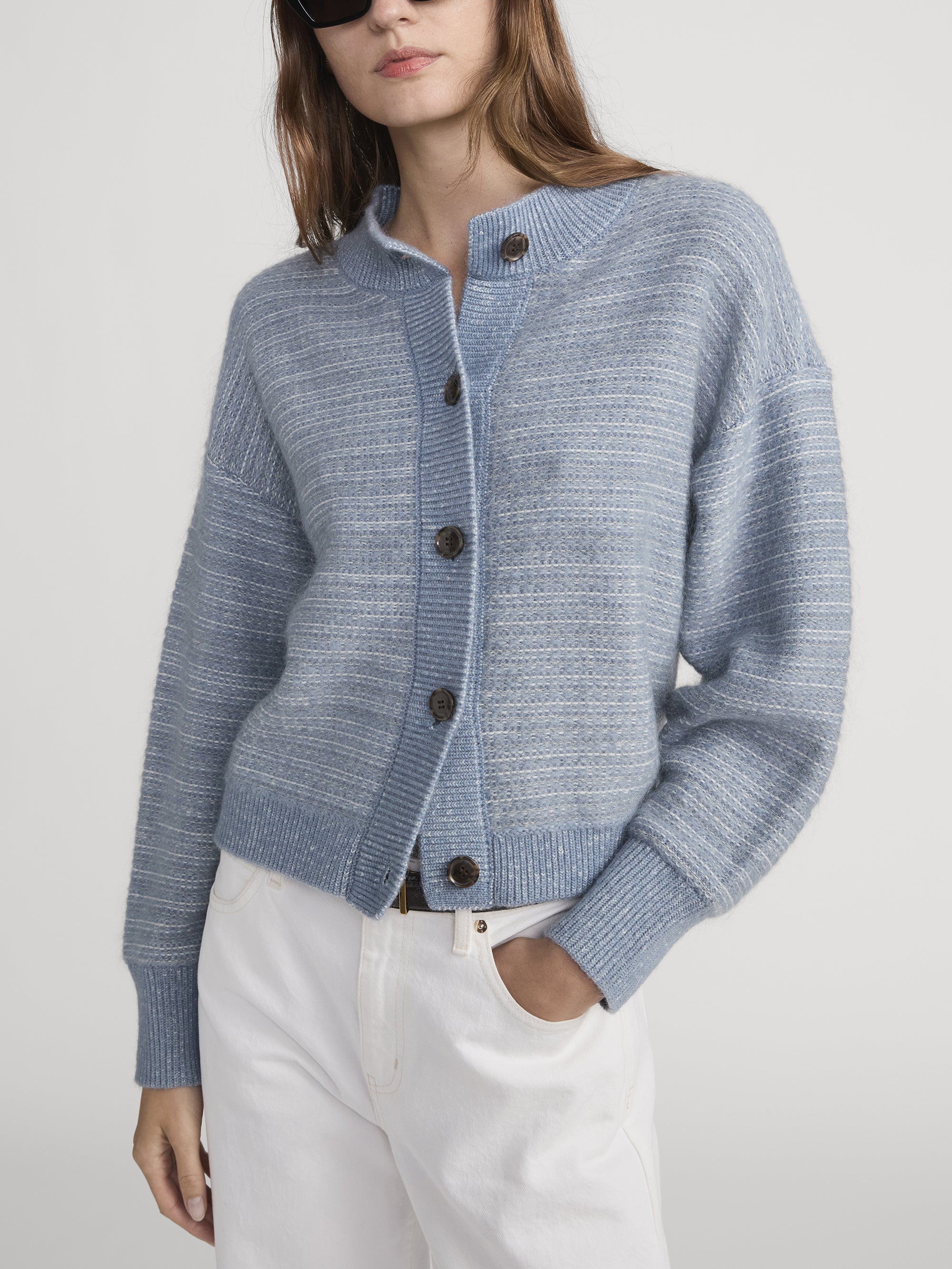 THE JACQUARD FEMME CARDI SKY BLUE MULTI