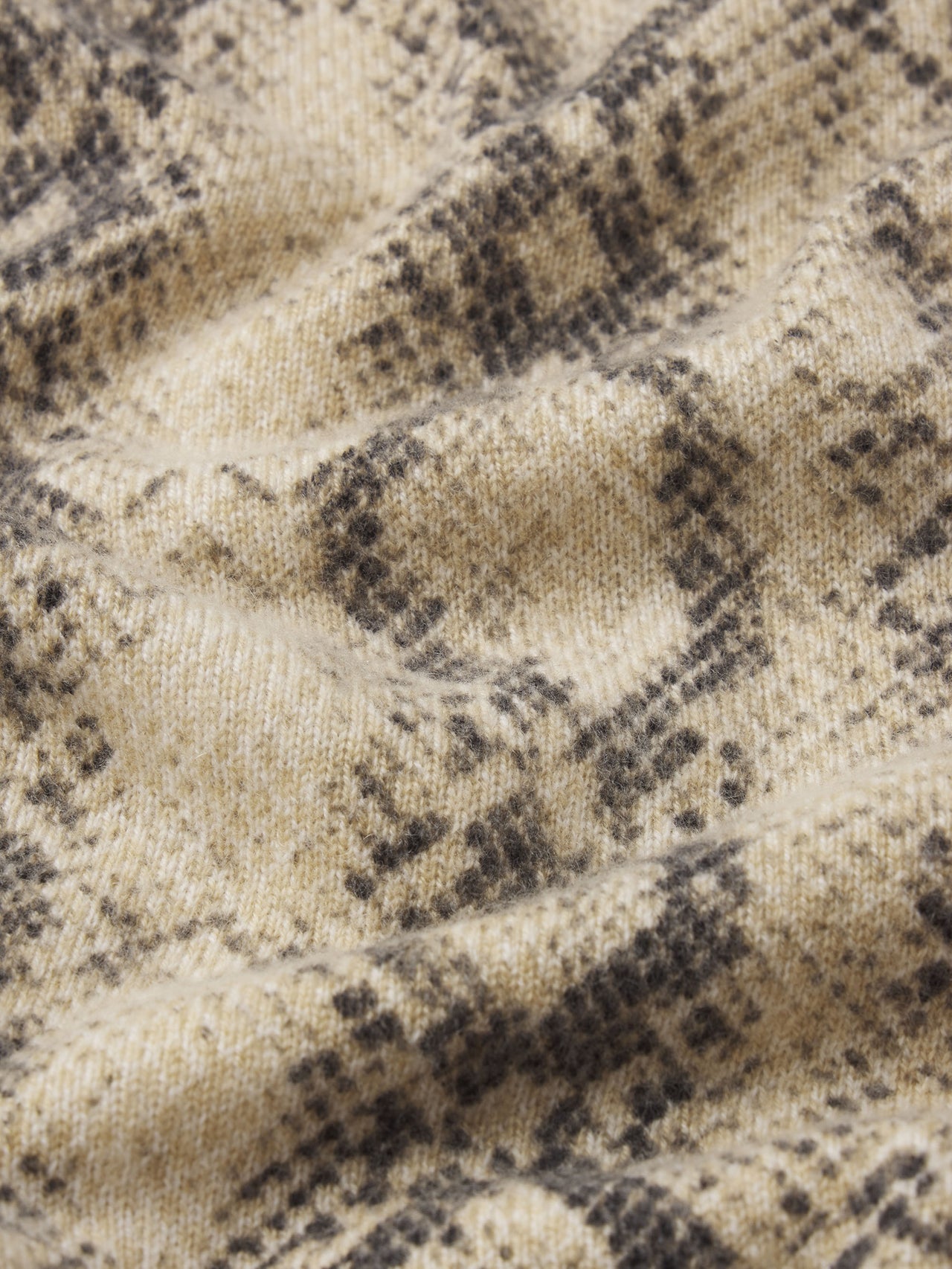 cardi texture detail image