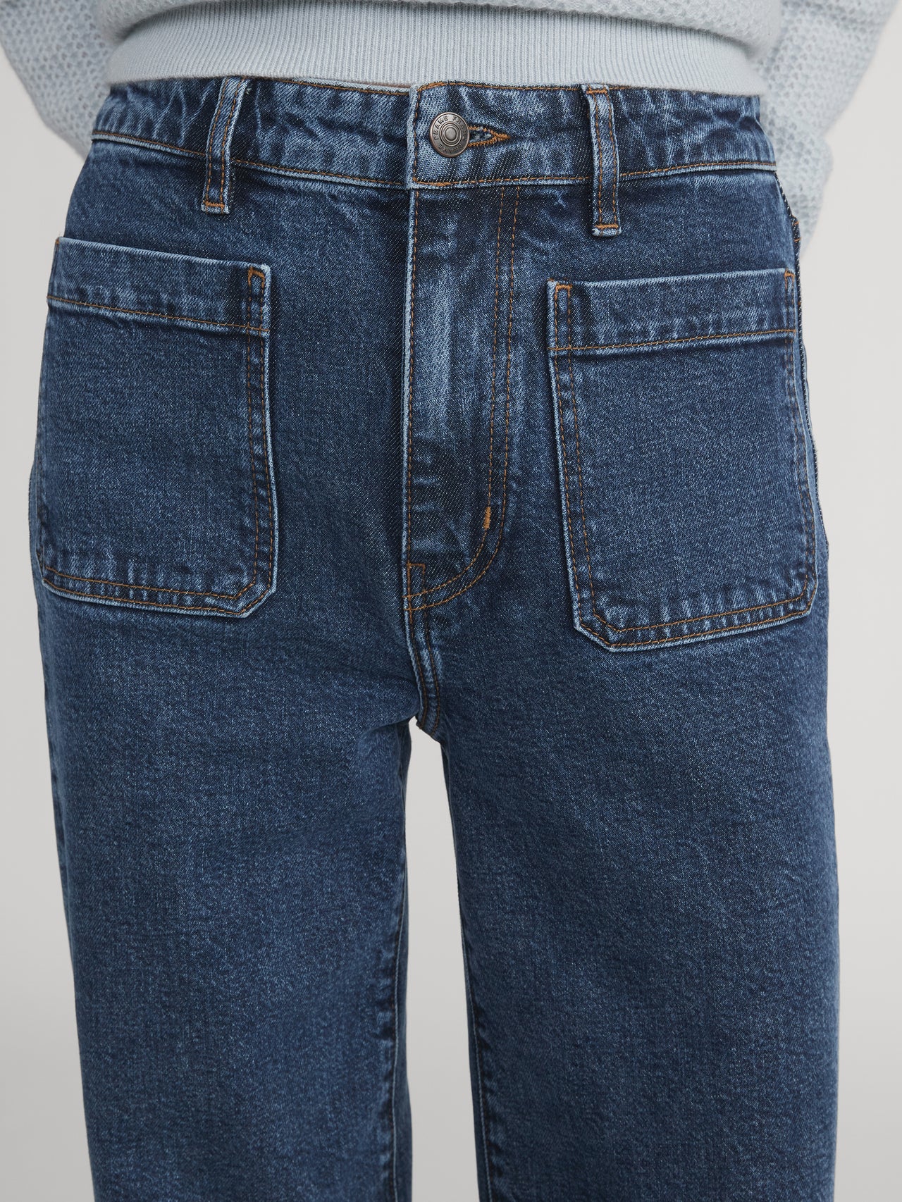 jeans front detail image