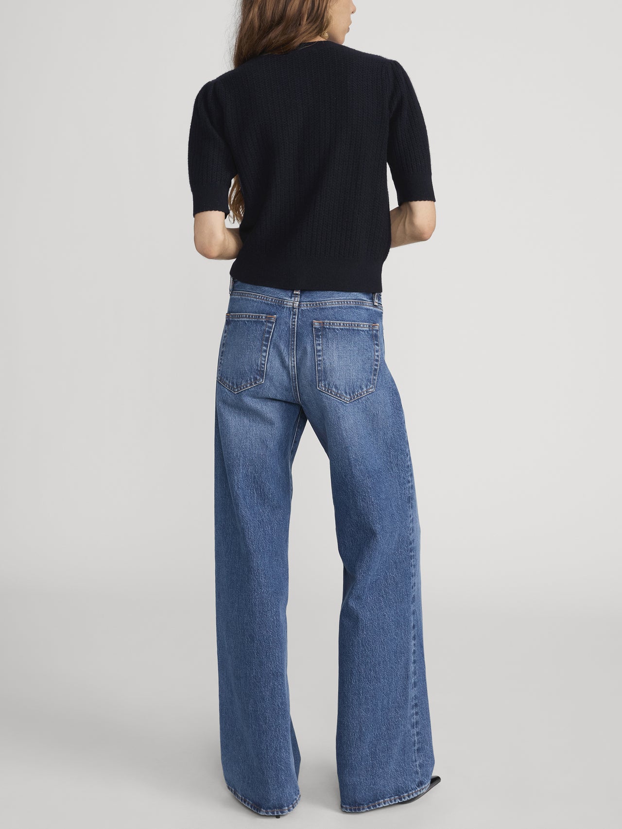 cardi back image