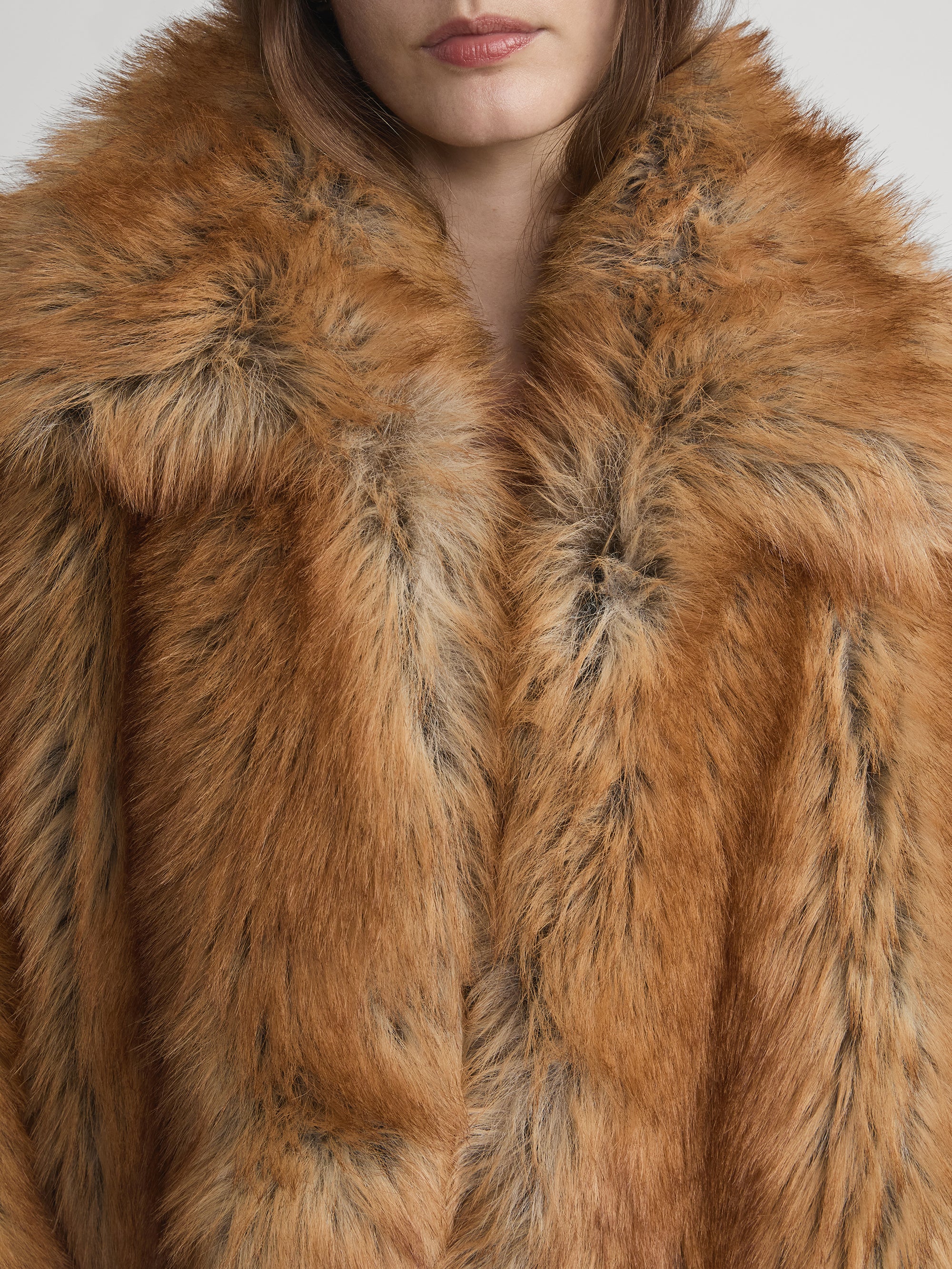 THE AMELIA COAT DARK AMBER