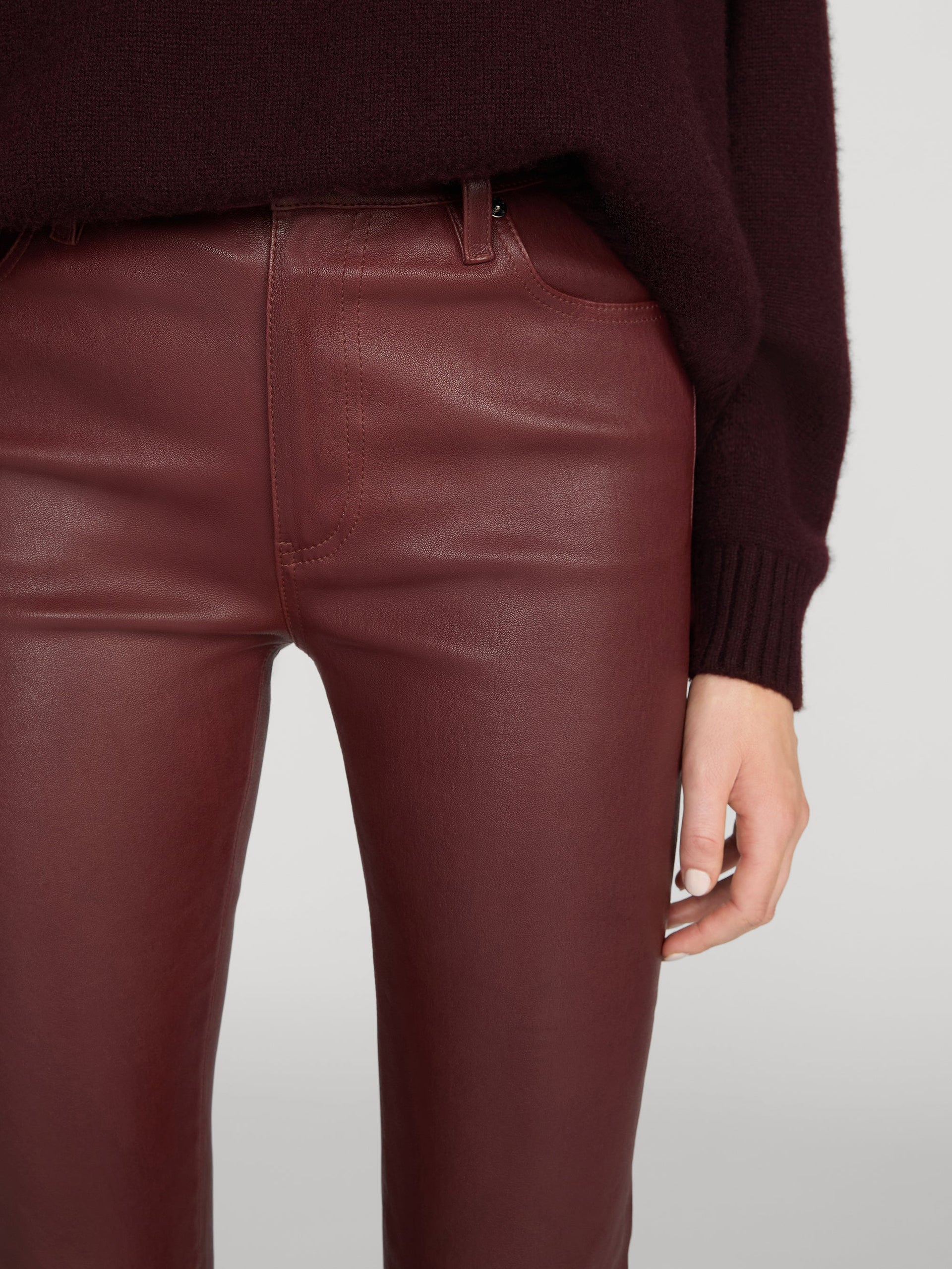 pant-detail-image