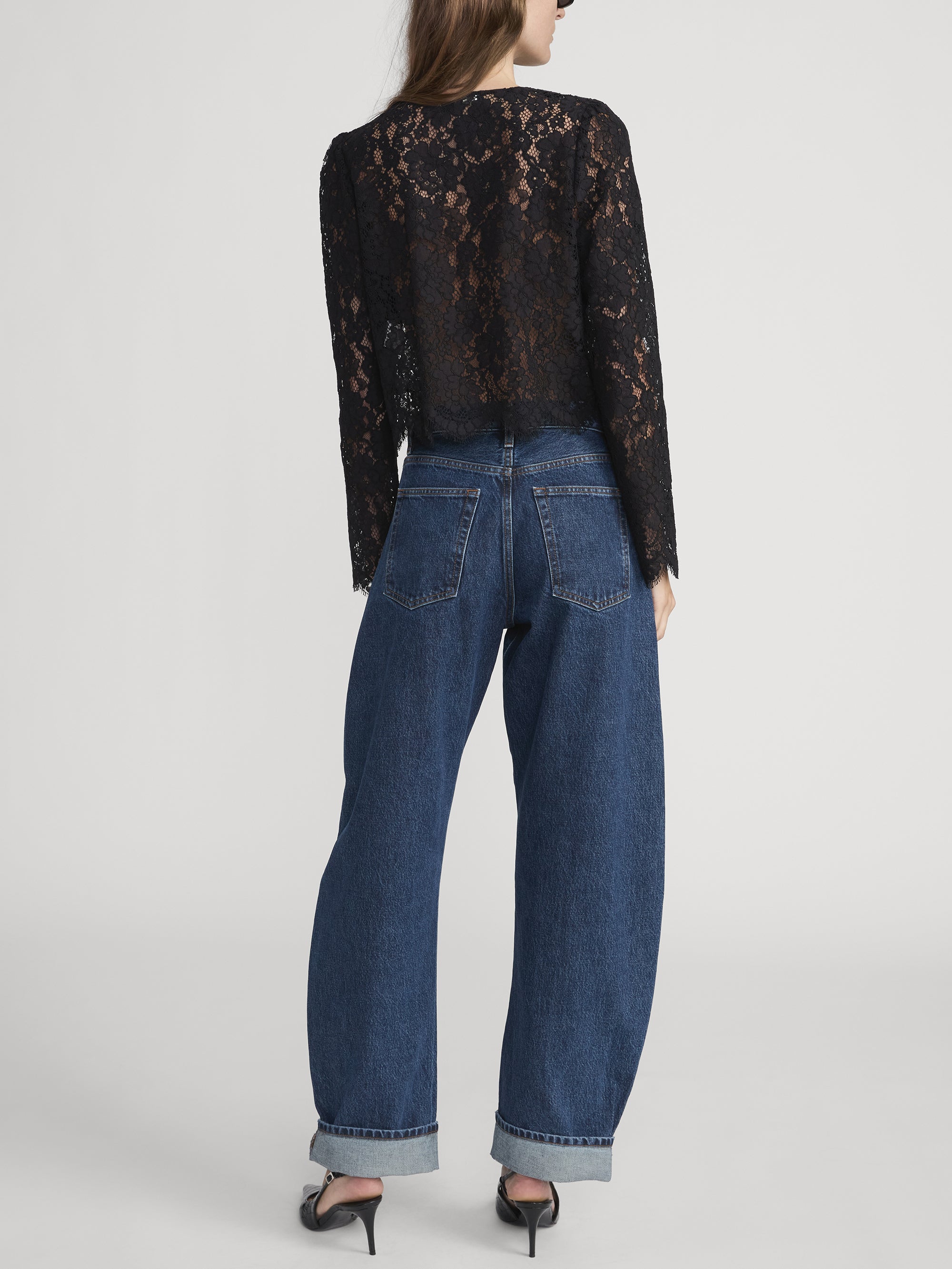 THE LACE BLOUSE BLACK