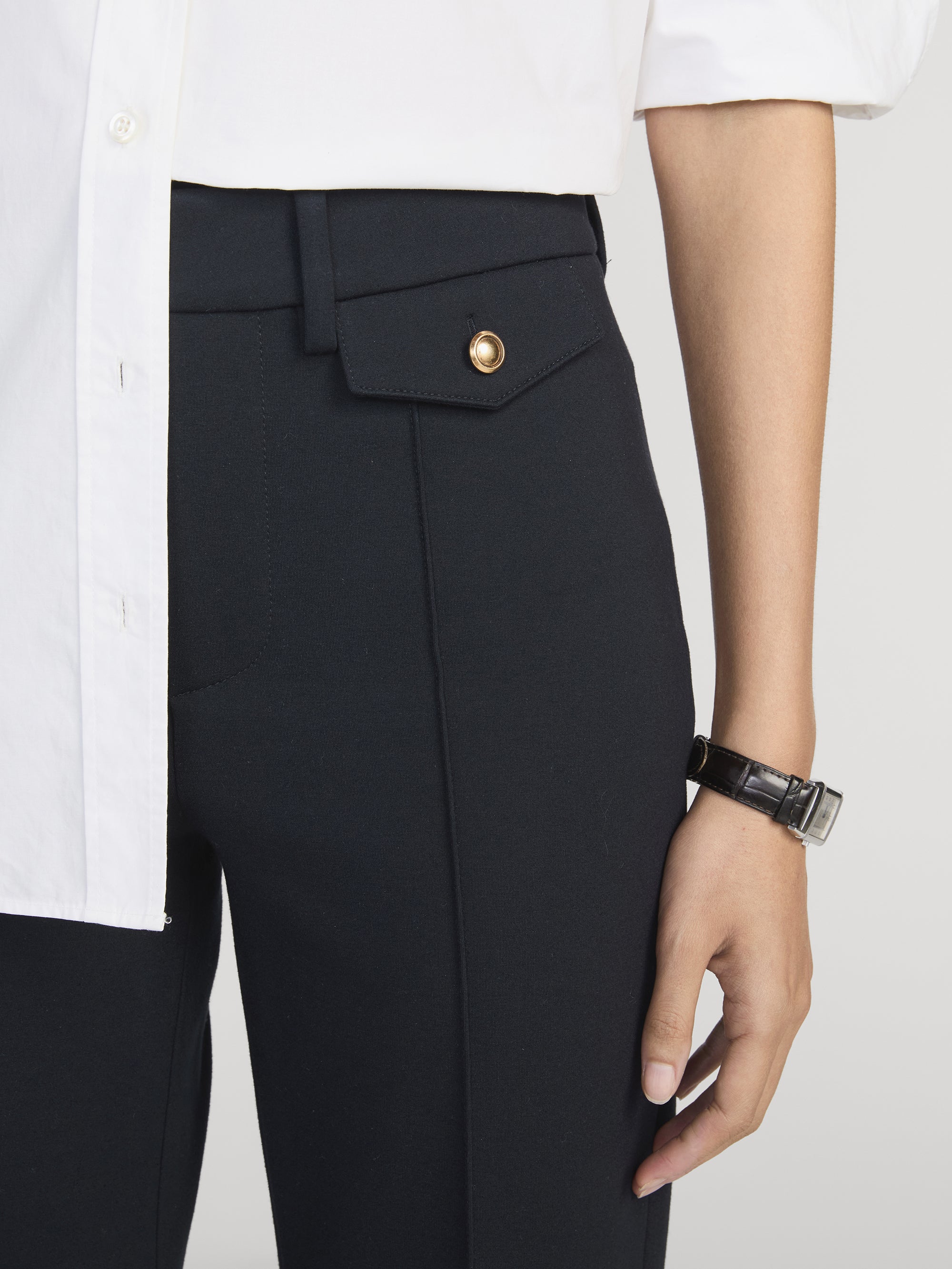 Pant On Model Detail 