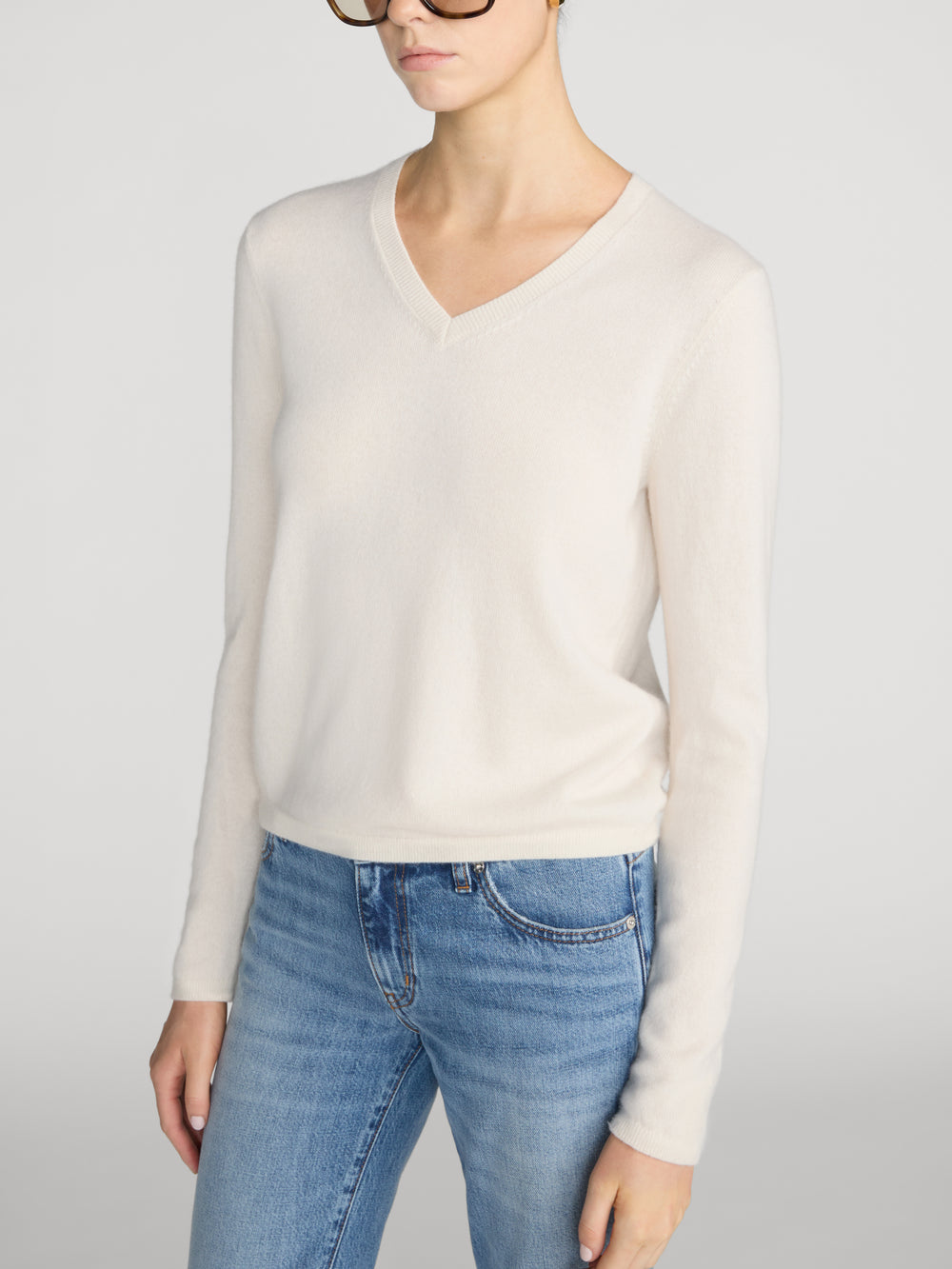 The Shrunken Cashmere V Neck -- Cream