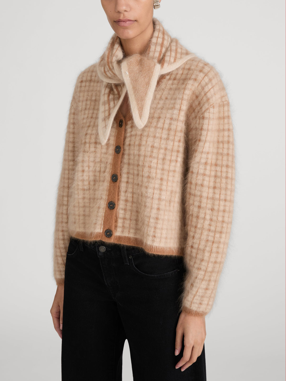 sweaters-side-image