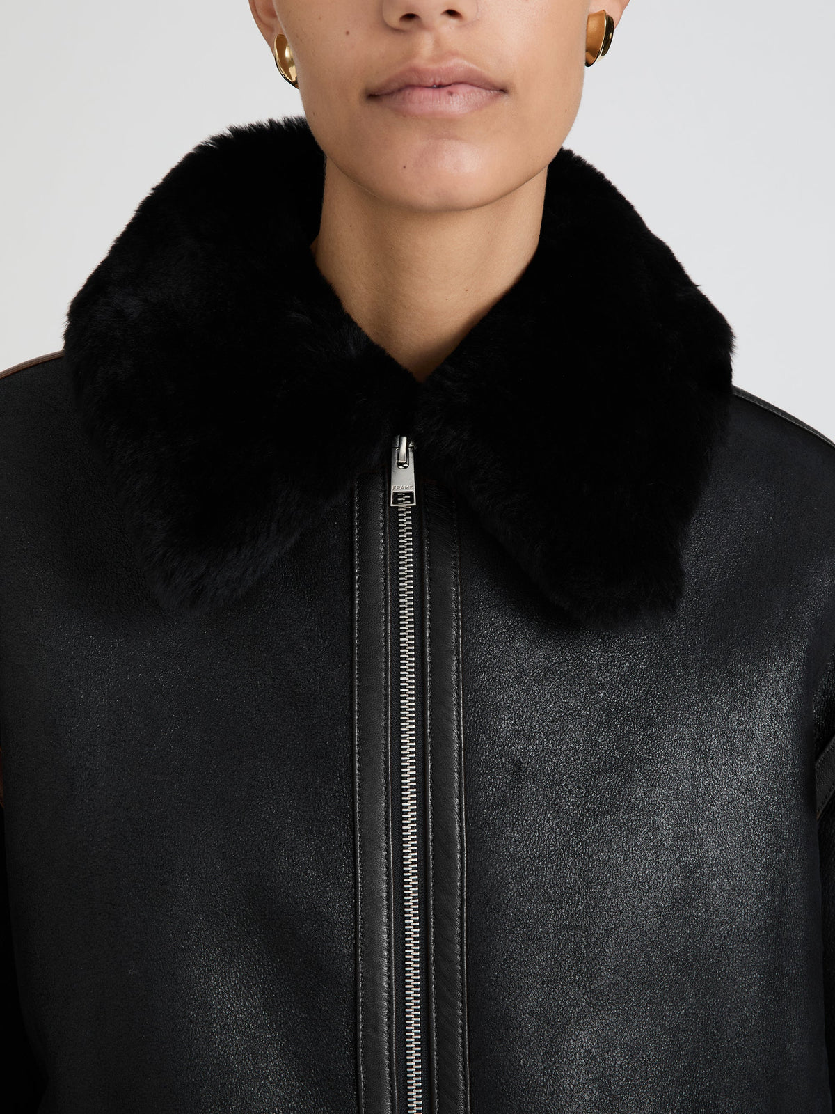 leather-detail-image