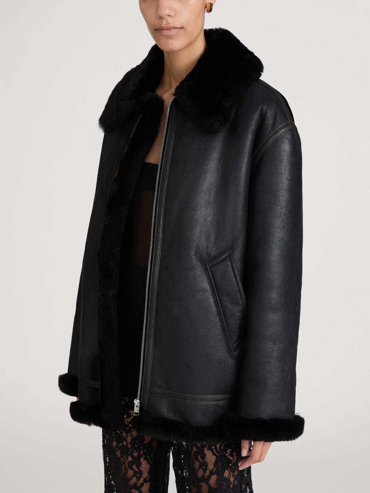 leather-side-image