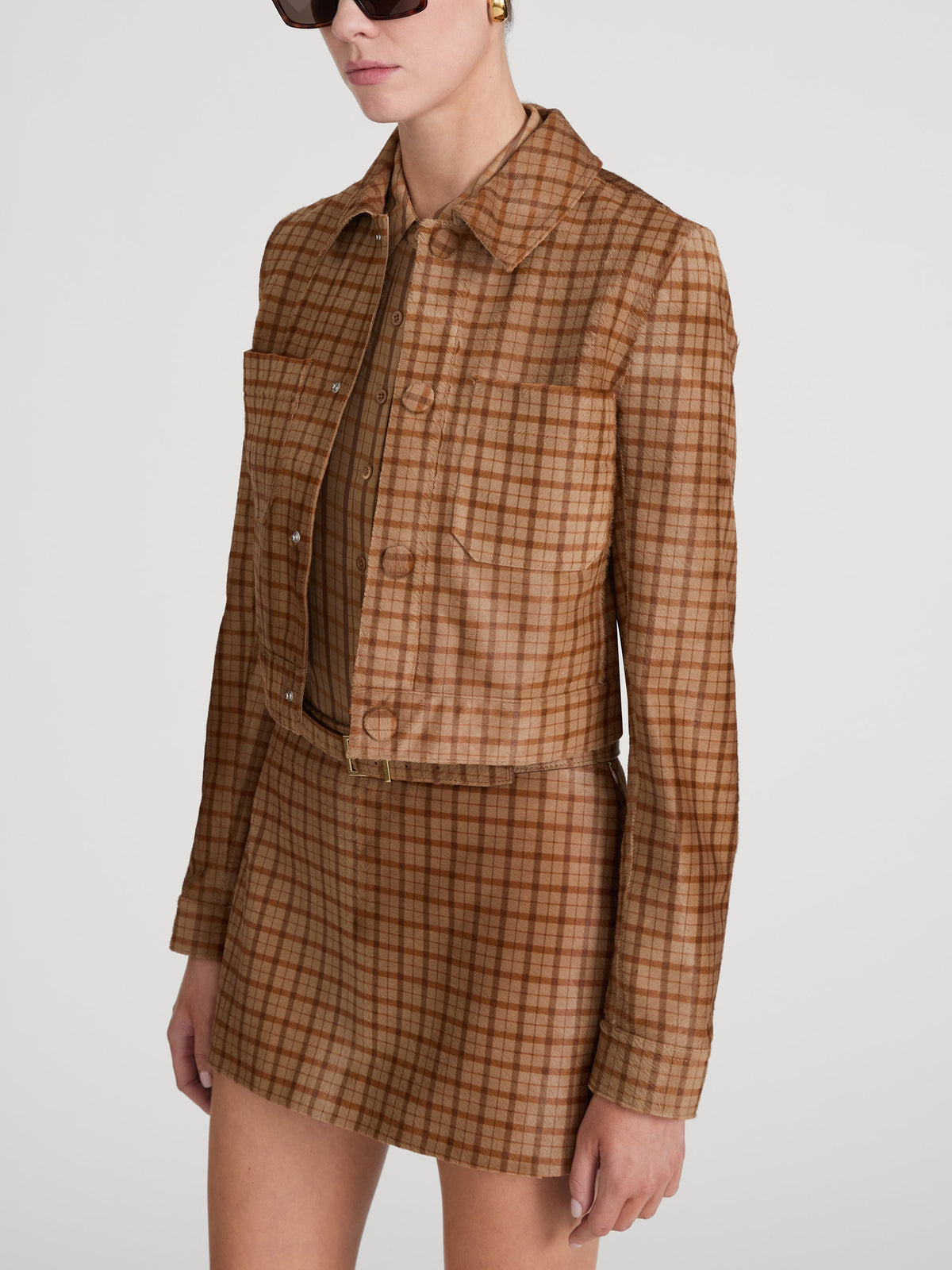 leather-side-image