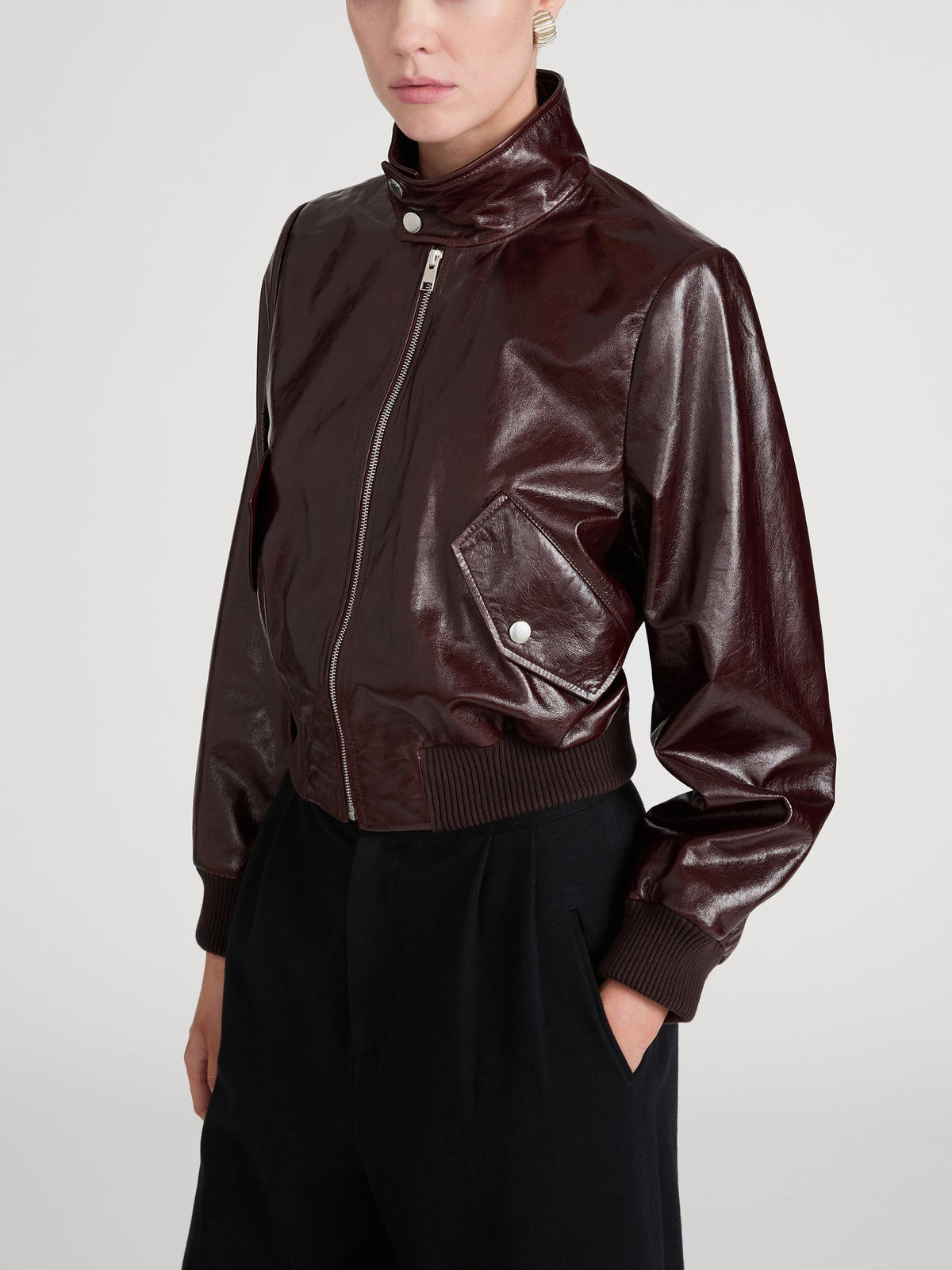 leather-side-image