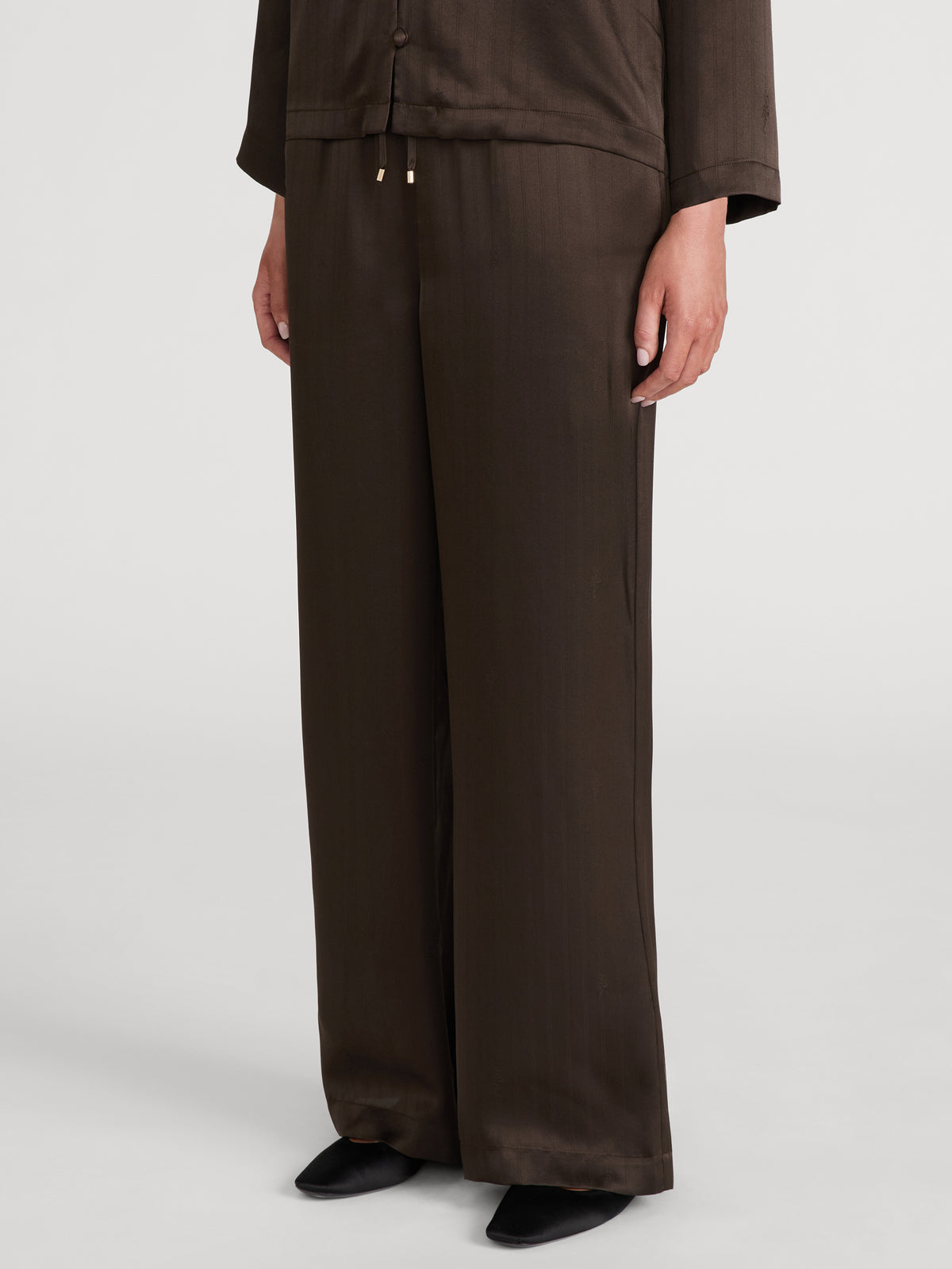 pant-side-image