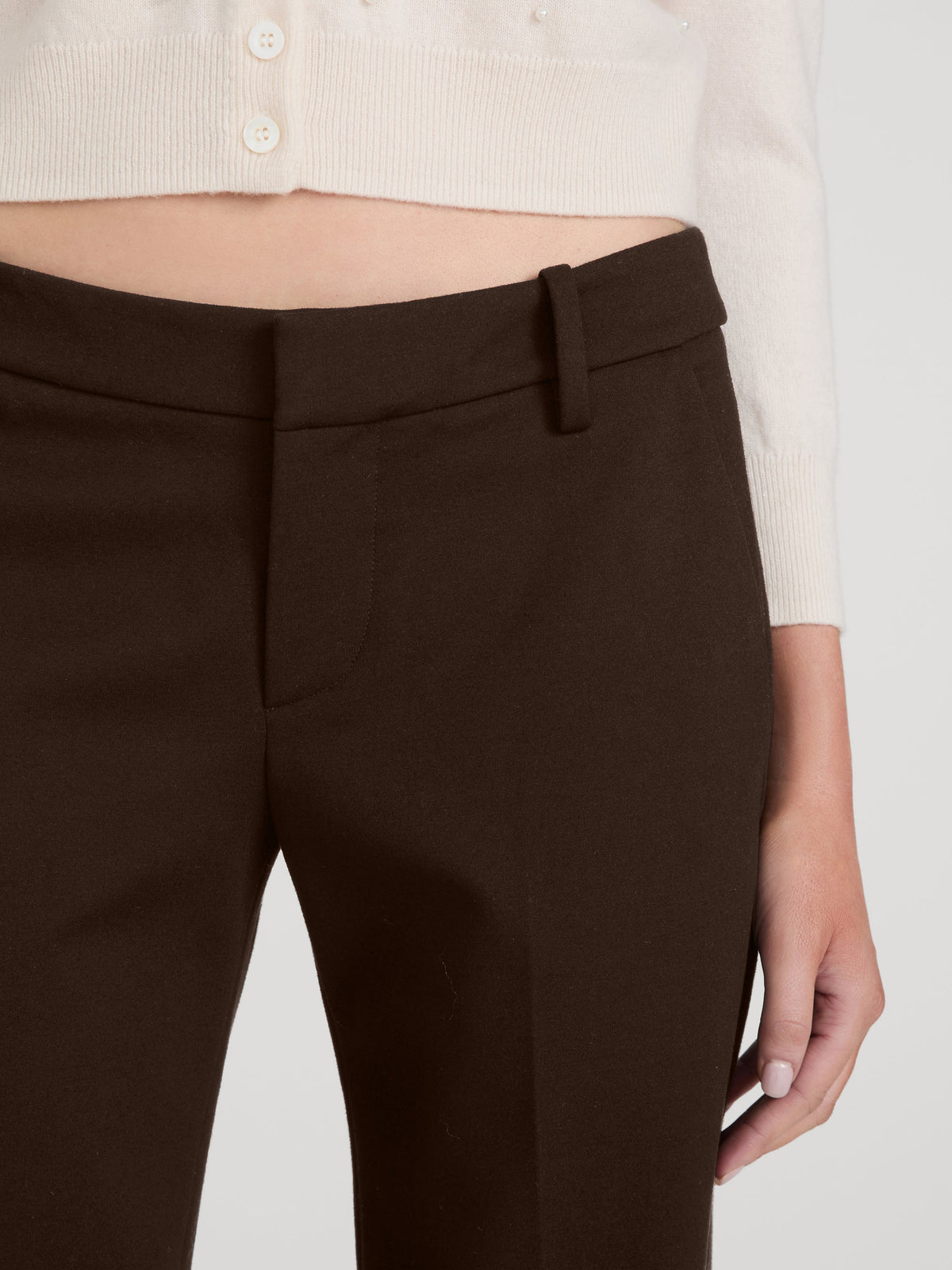 pants-detail-image