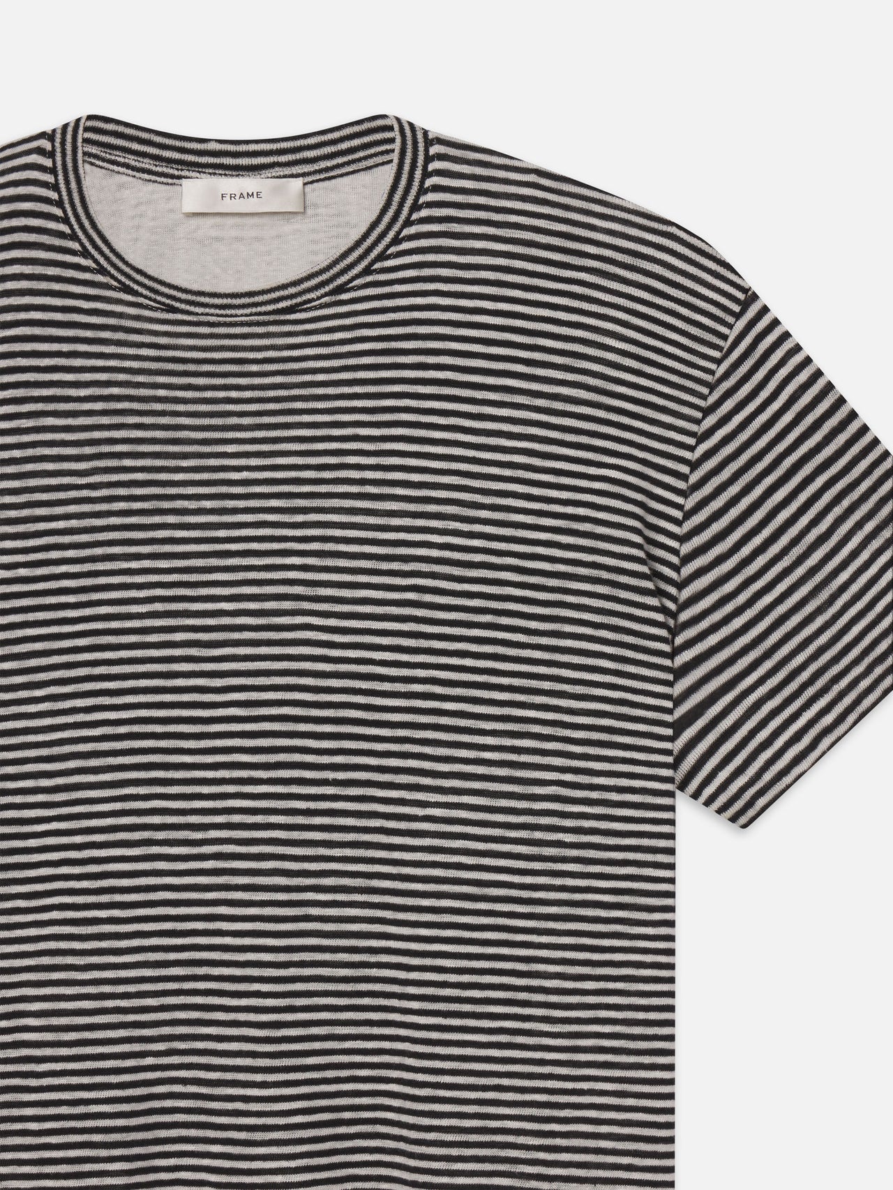 top front detail packshot image alt:fit1