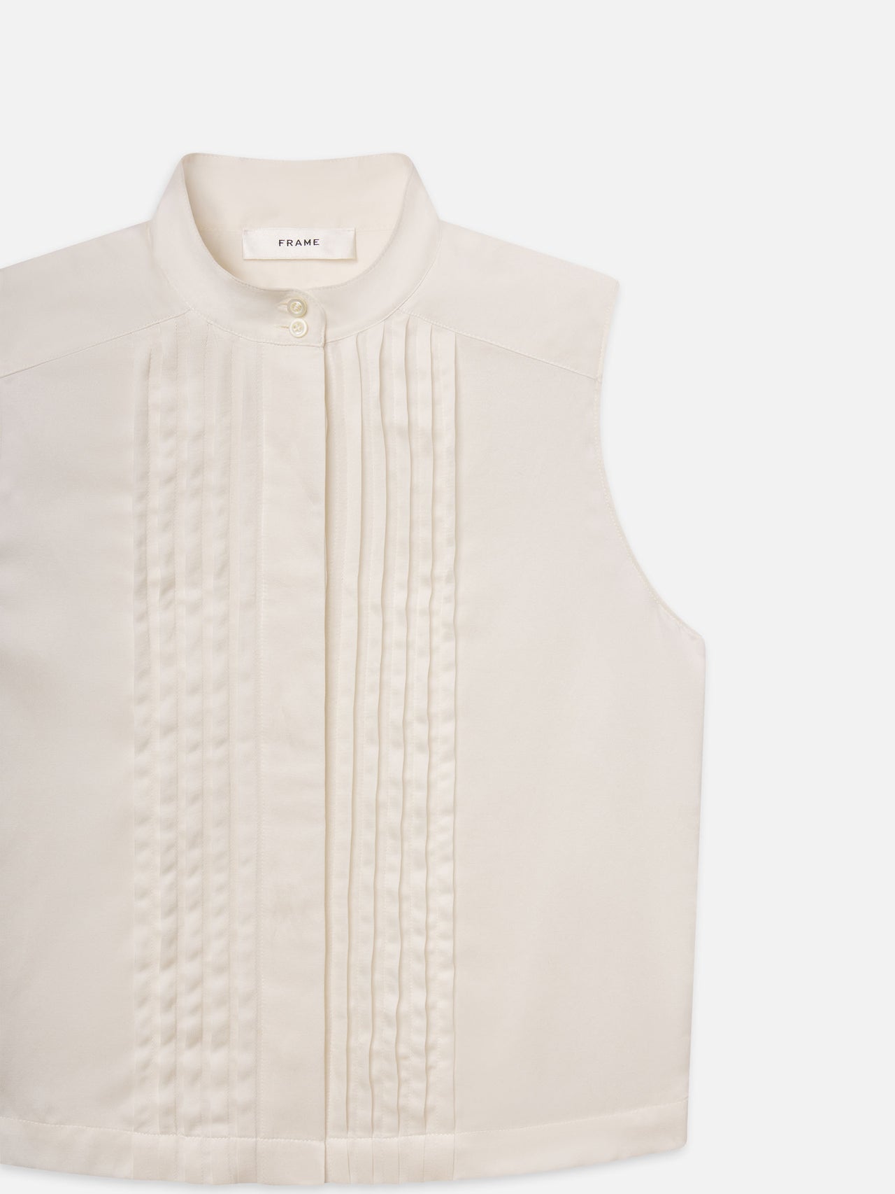 top front detail packshot image alt:fit1