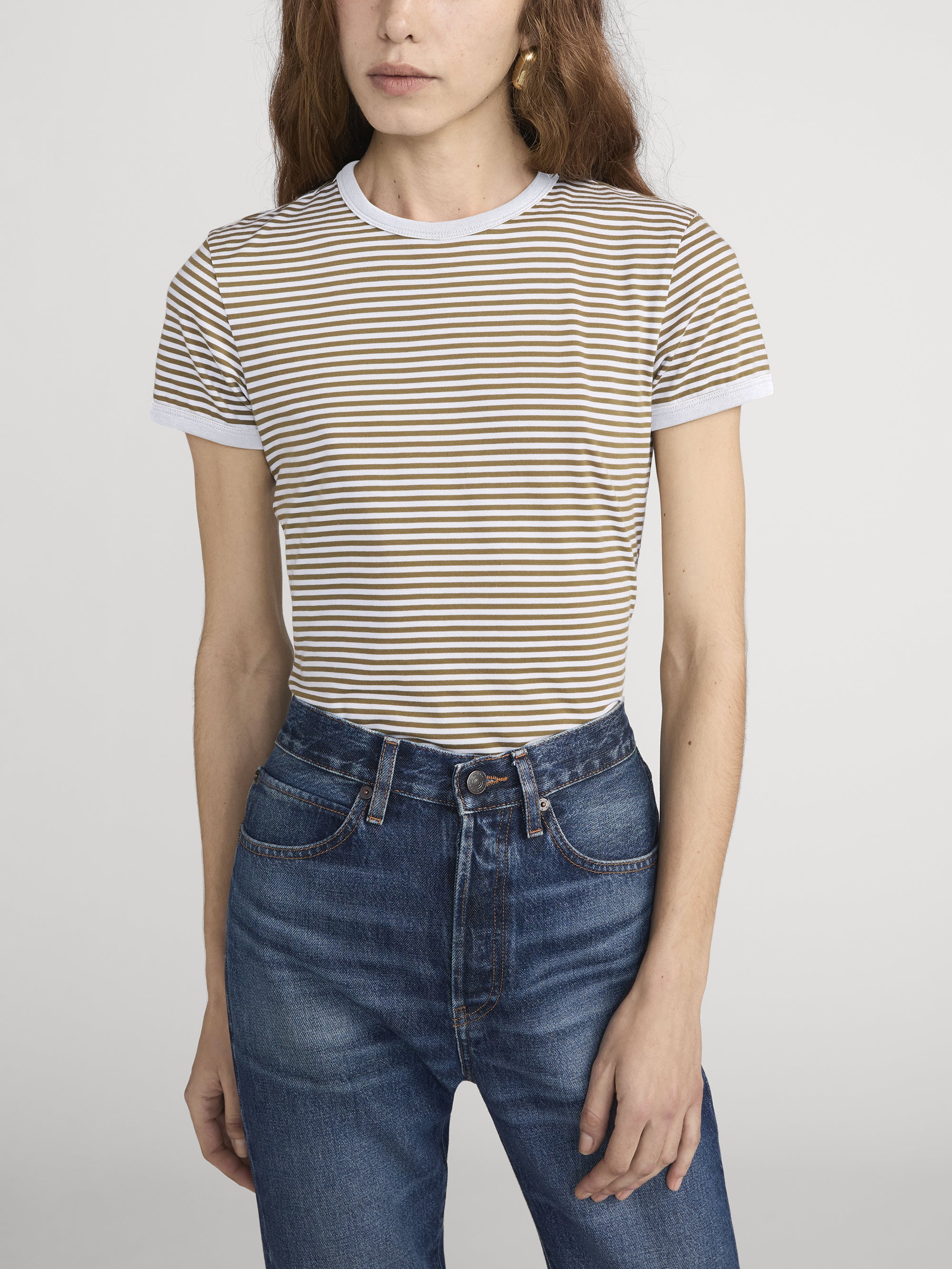 Tee On Model Crop 