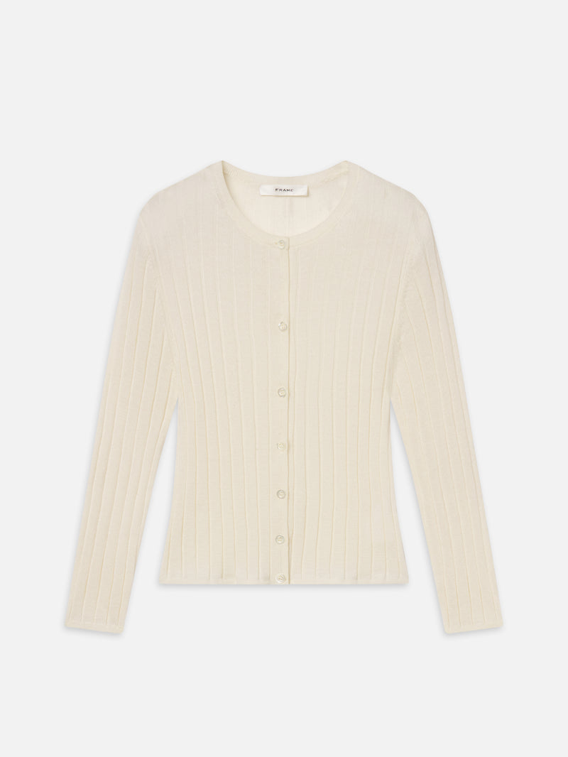 Sweater Front Packshot