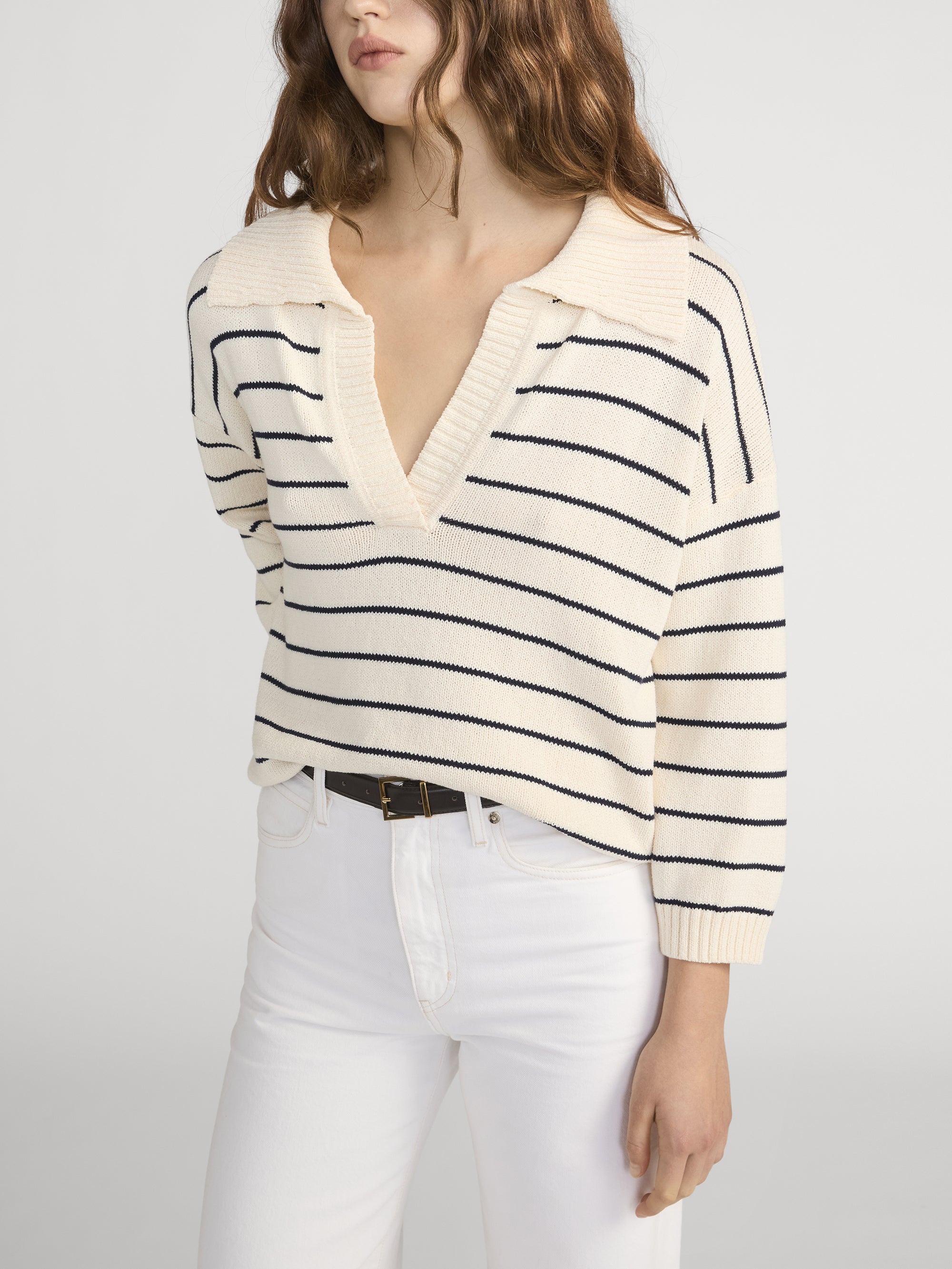 Sweater On Model Side 