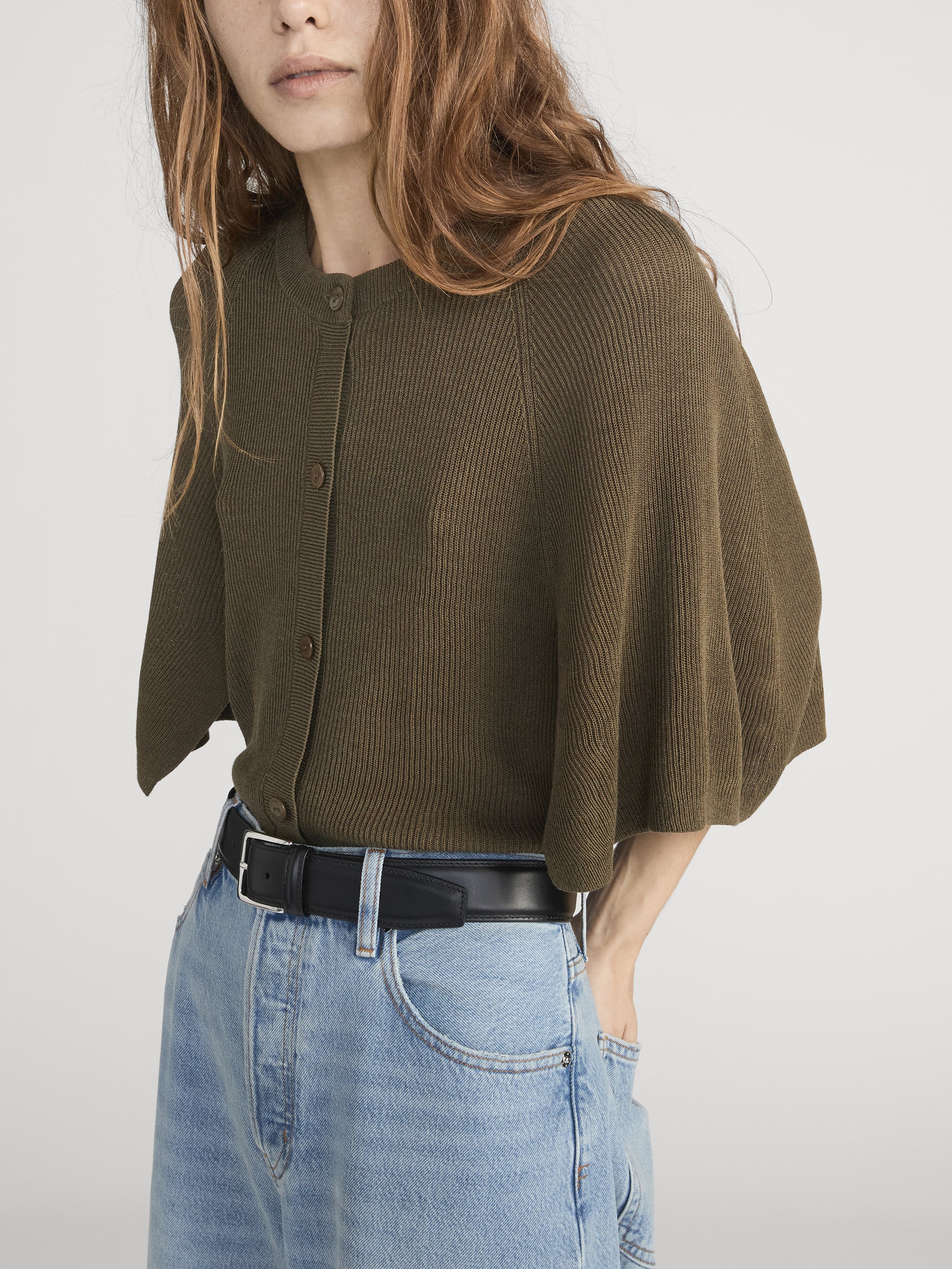 Sweater On Model Side 