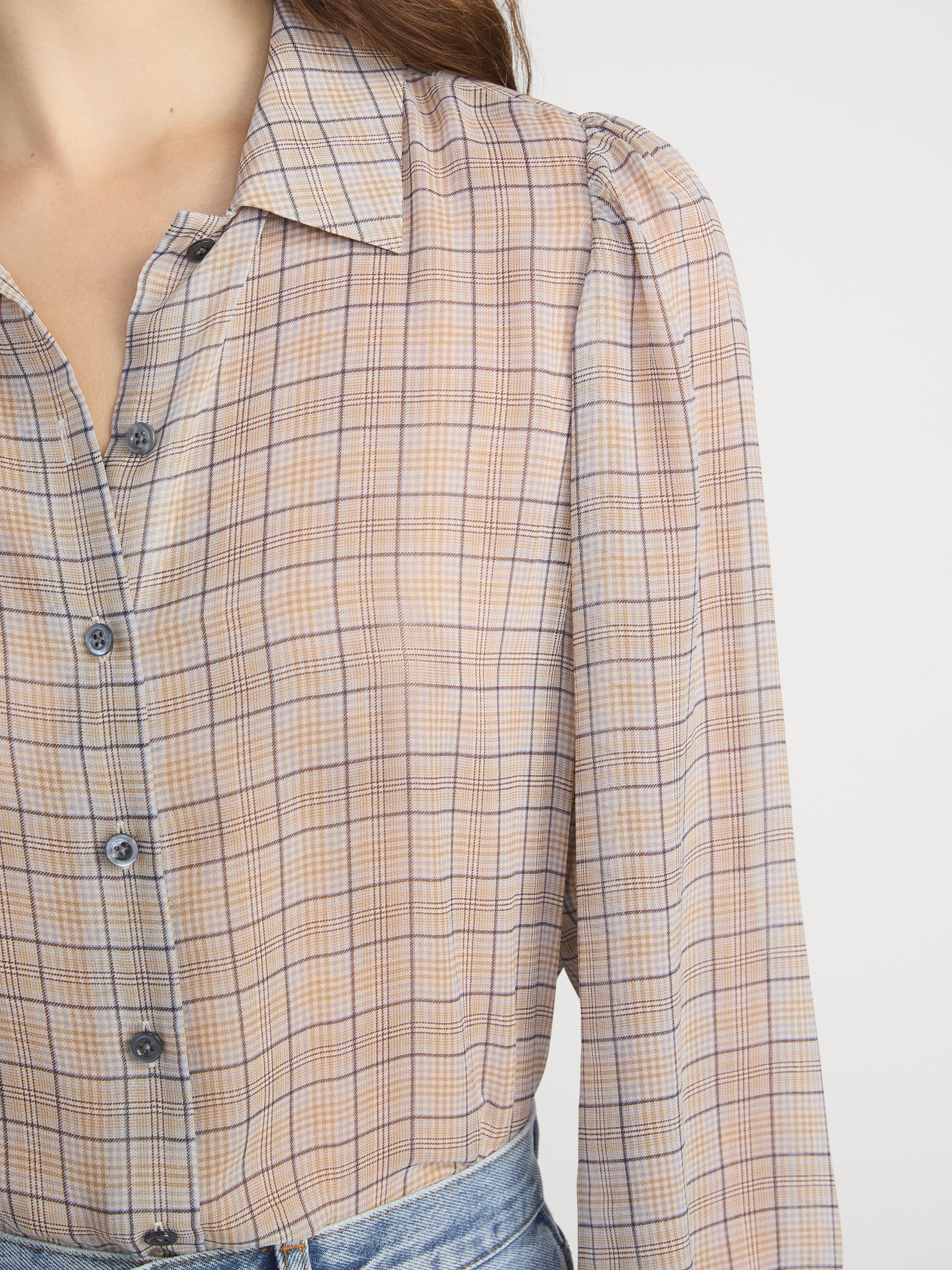Top On Model Detail 
