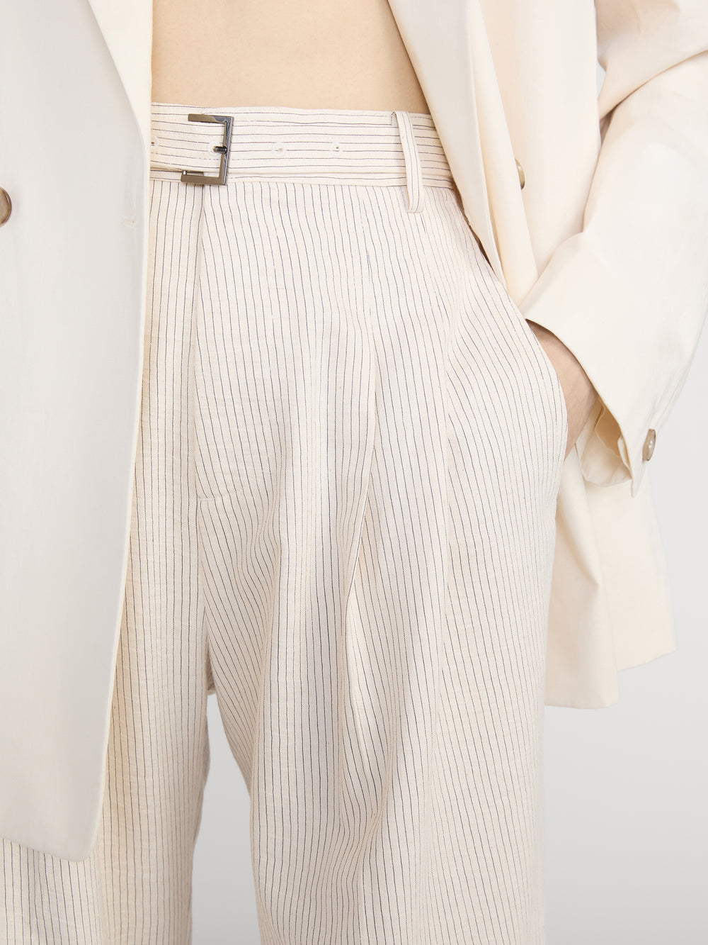 Pant On Model Detail 