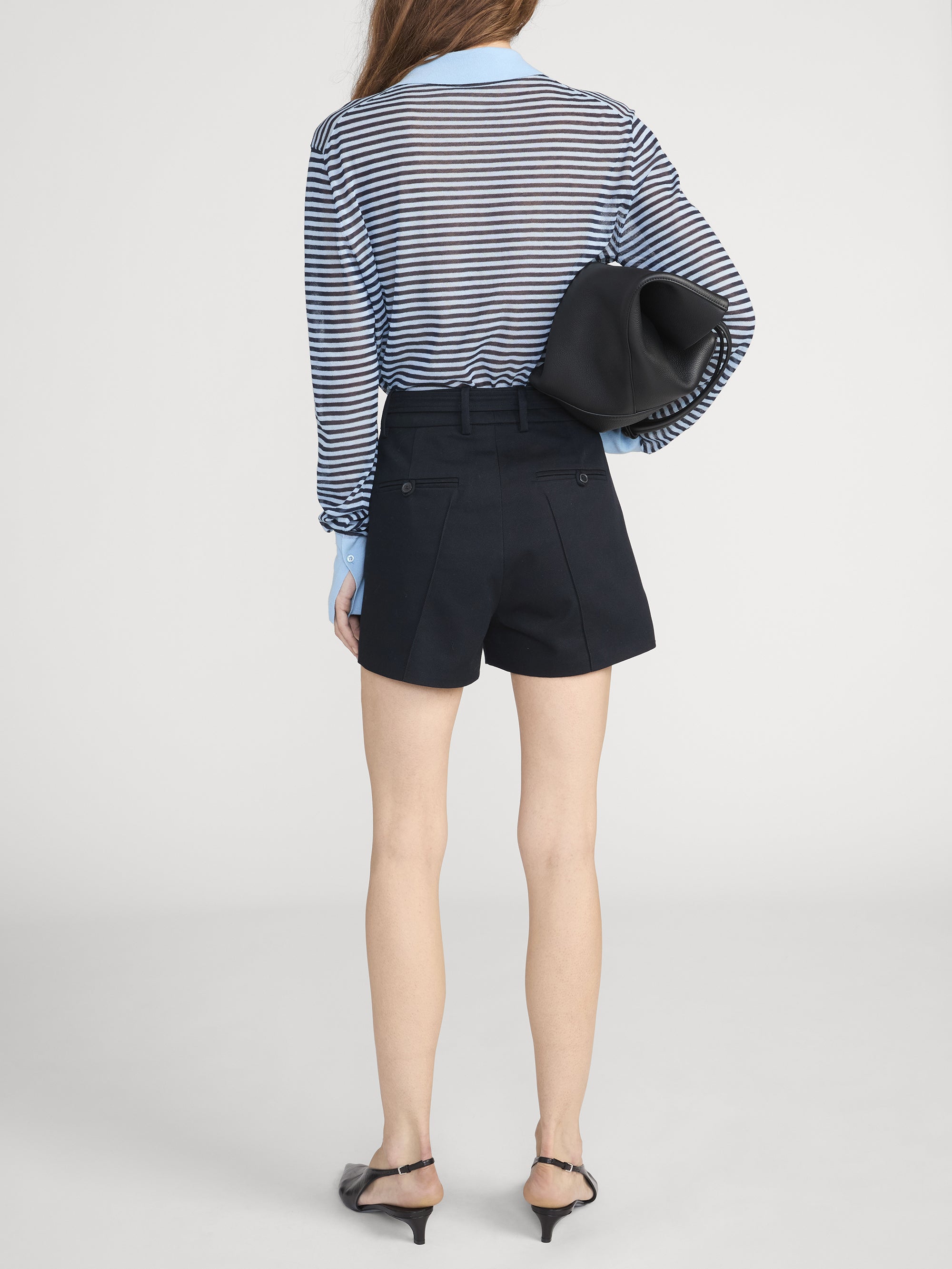 Short On Model back 