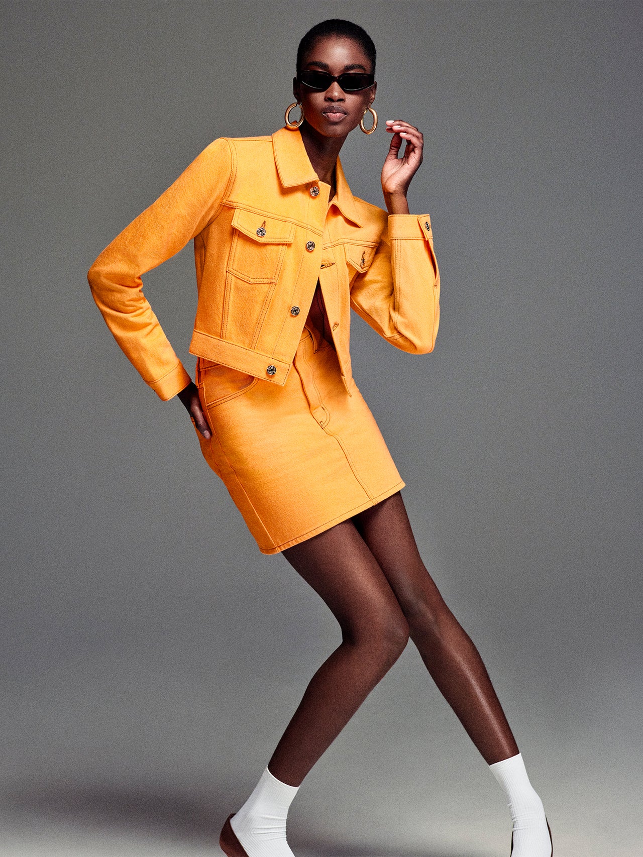 skirt lookbook image alt:hover