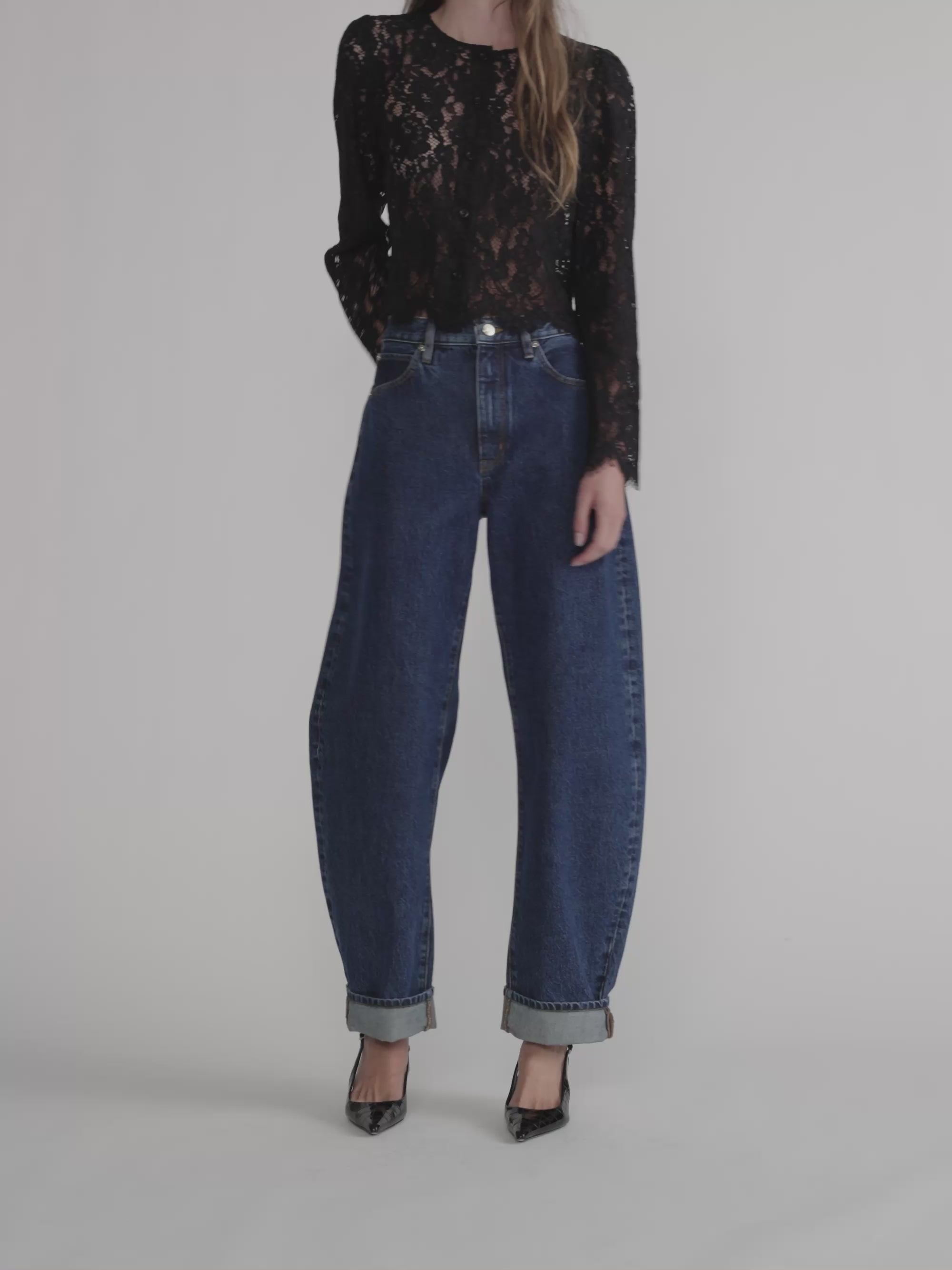 THE LACE BLOUSE BLACK